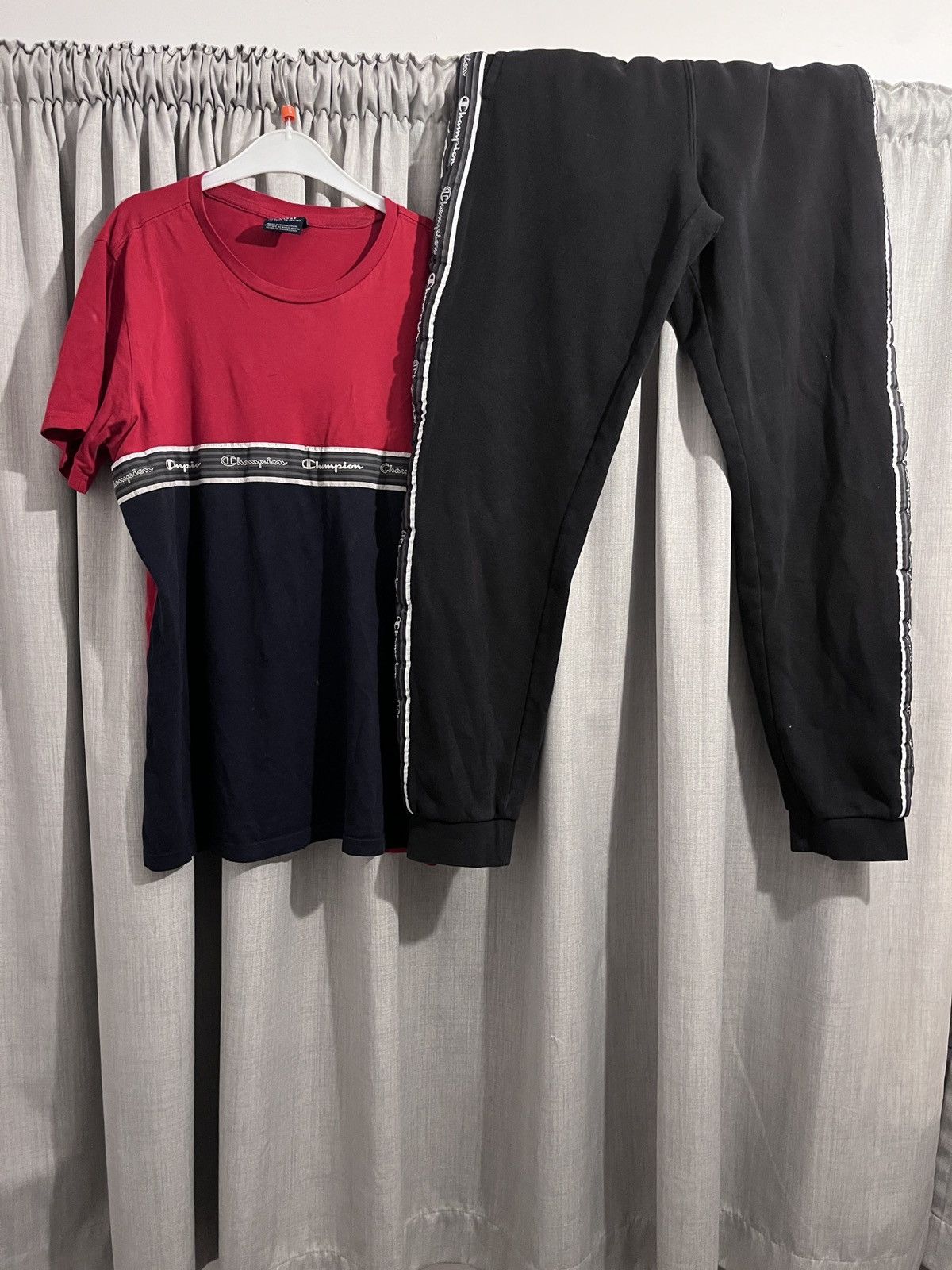 Champion Champion shirt and jogger Size US M / EU 48-50 / 2 - 2 Thumbnail