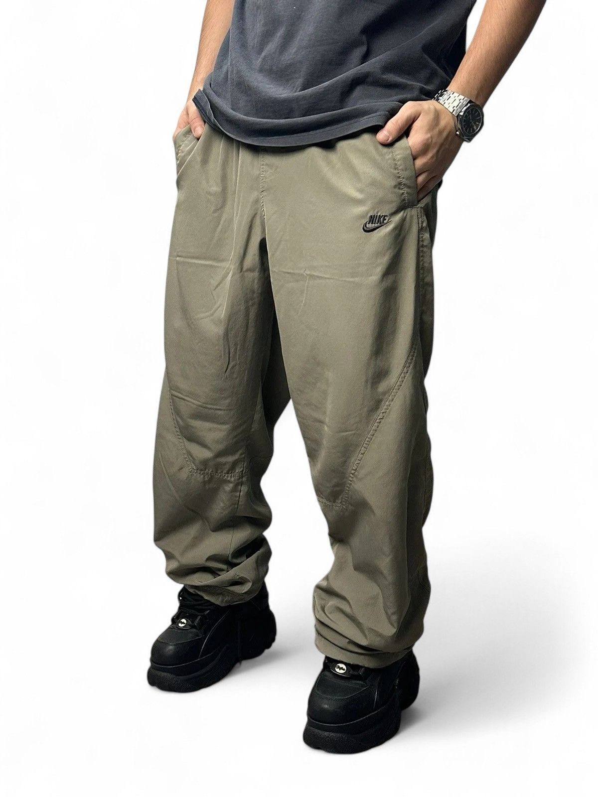 Nike ACG Nike Vintage Green Baggy Track Pants Y2K Streetwear Style Size US 34 / EU 50 - 8 Thumbnail