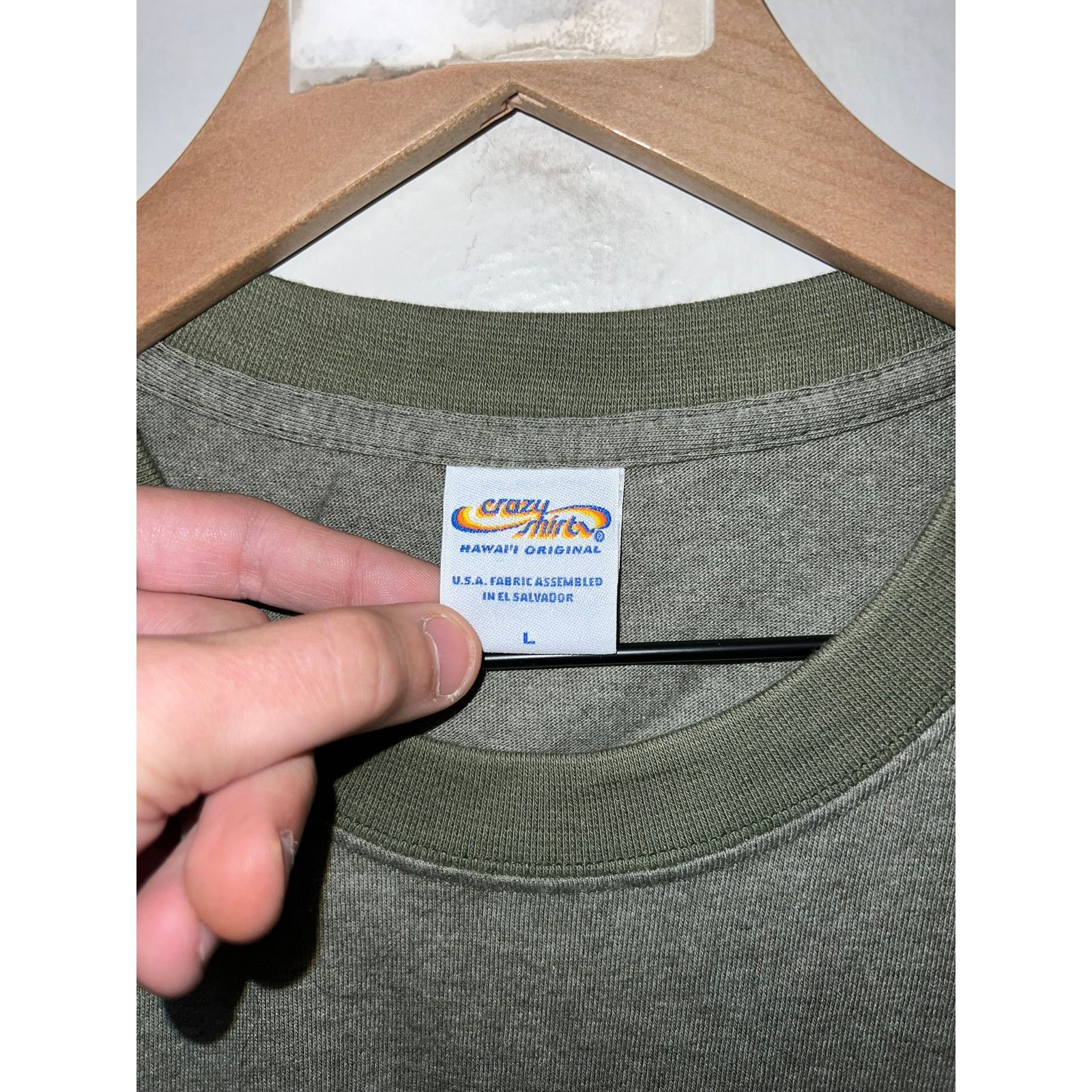 Vintage Vintage Crazy Shirts I Survived The Quakes Shirt Tee 2005 L Size US L / EU 52-54 / 3 - 5 Thumbnail