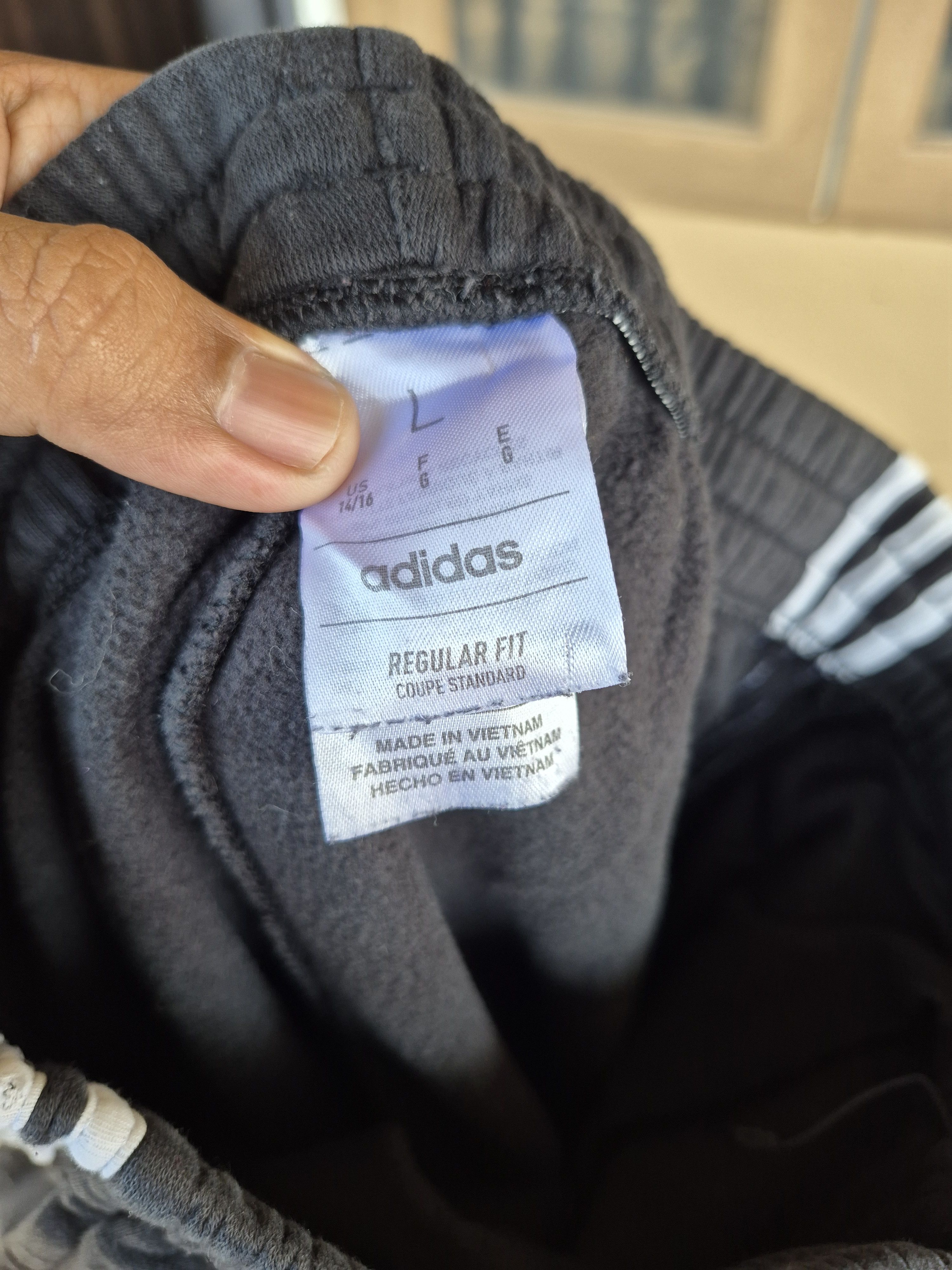 Adidas 🔥 Adidas Sweat Pants Joggers Three Stripes Size US 26 / EU 42 - 5 Thumbnail