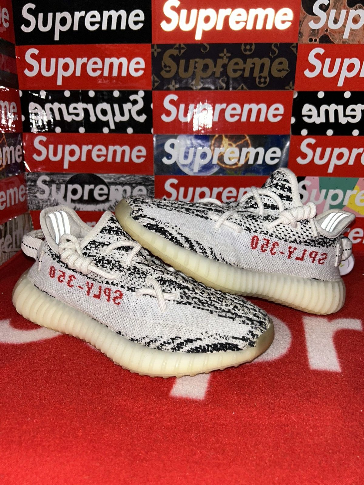 Adidas adidas Yeezy Boost 350 V2 Zebra CP9654 size 4 Size US 5 / EU 37 - 1 Thumbnail