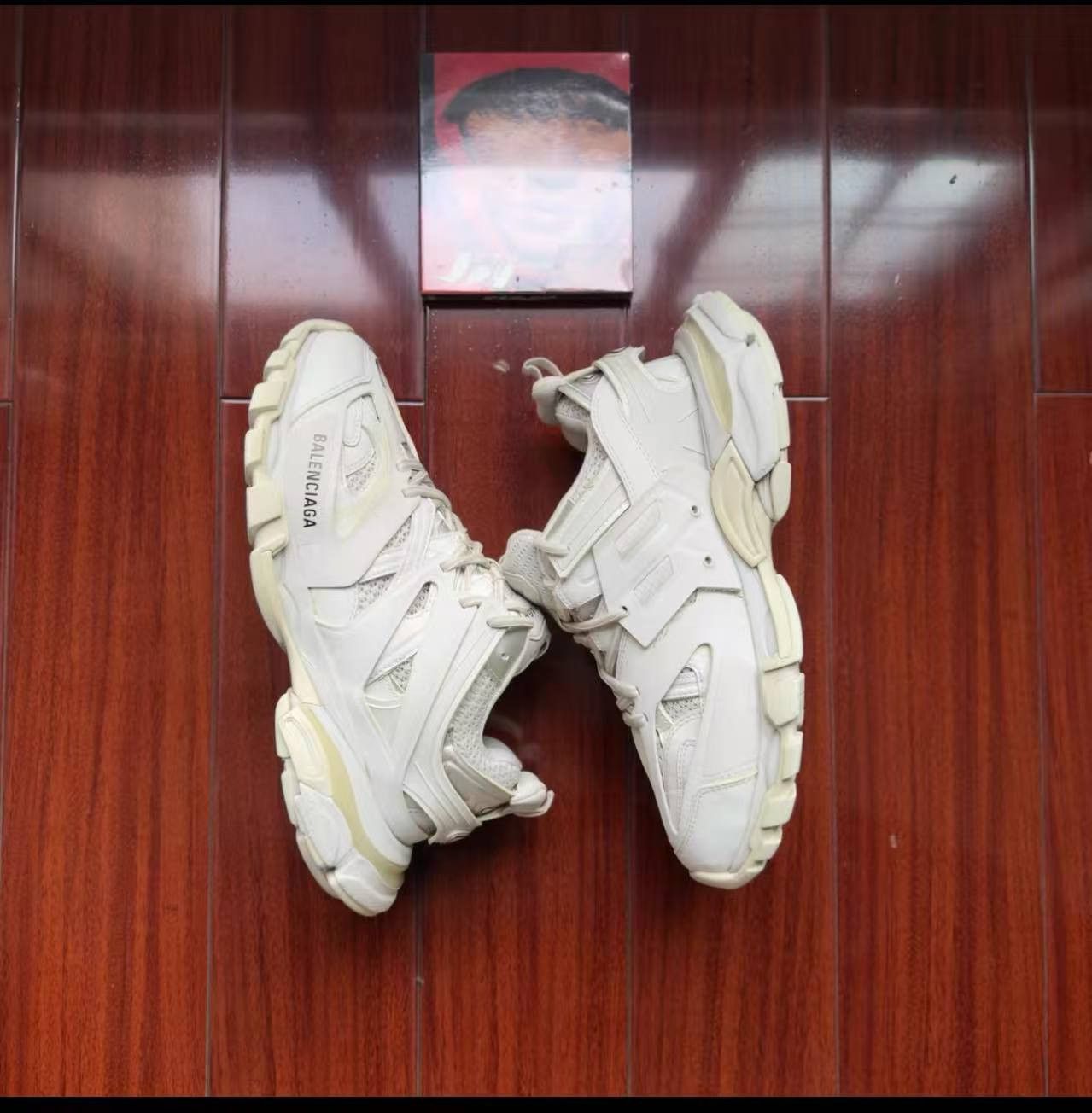 Balenciaga Balenciaga Track men's low-top dad sneakers 41EU Size US 8 / EU 41 - 3 Thumbnail