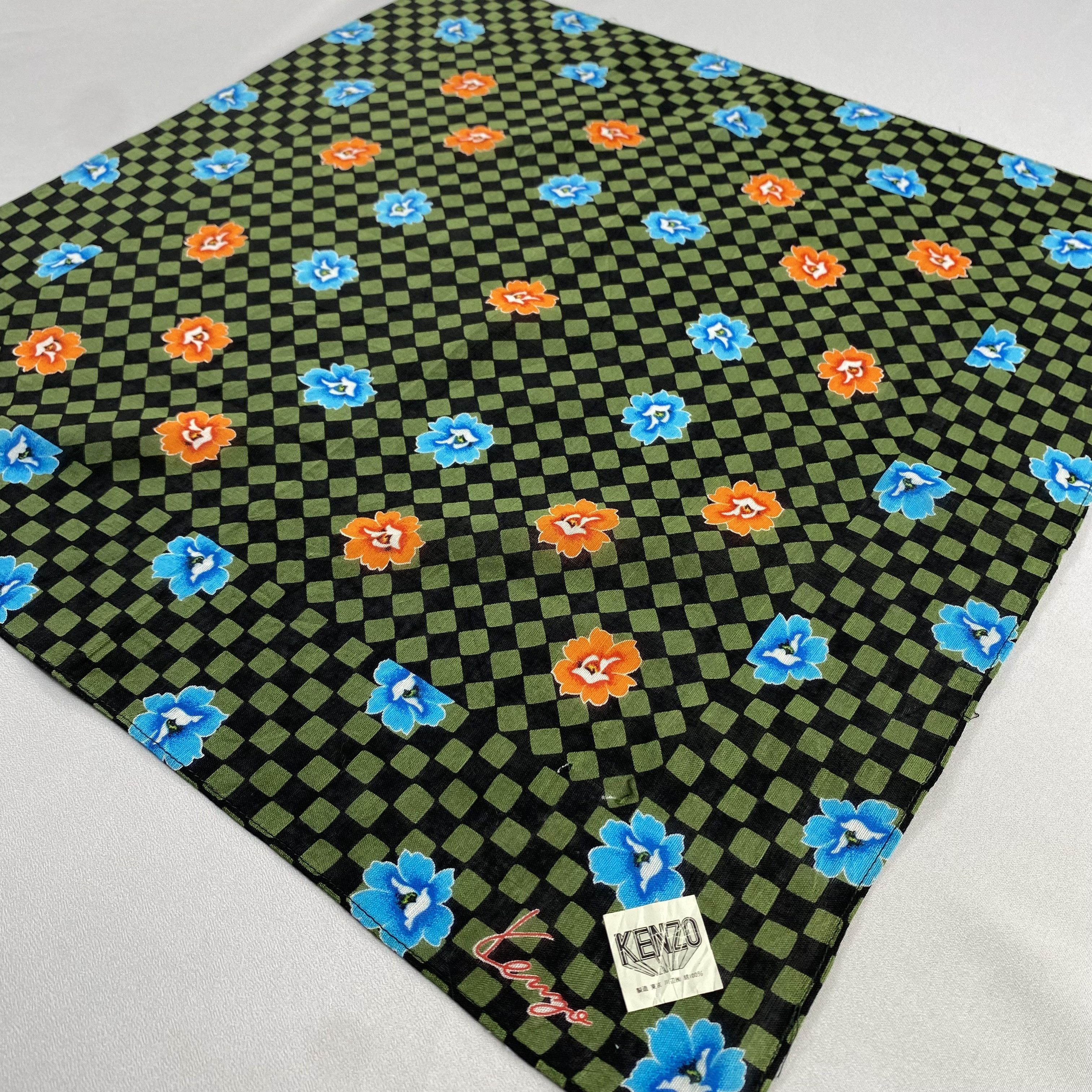 Kenzo × Vintage NWT Kenzo Neckerchief / Bandana / Handkerchief-P546 Size ONE SIZE - 2 Thumbnail