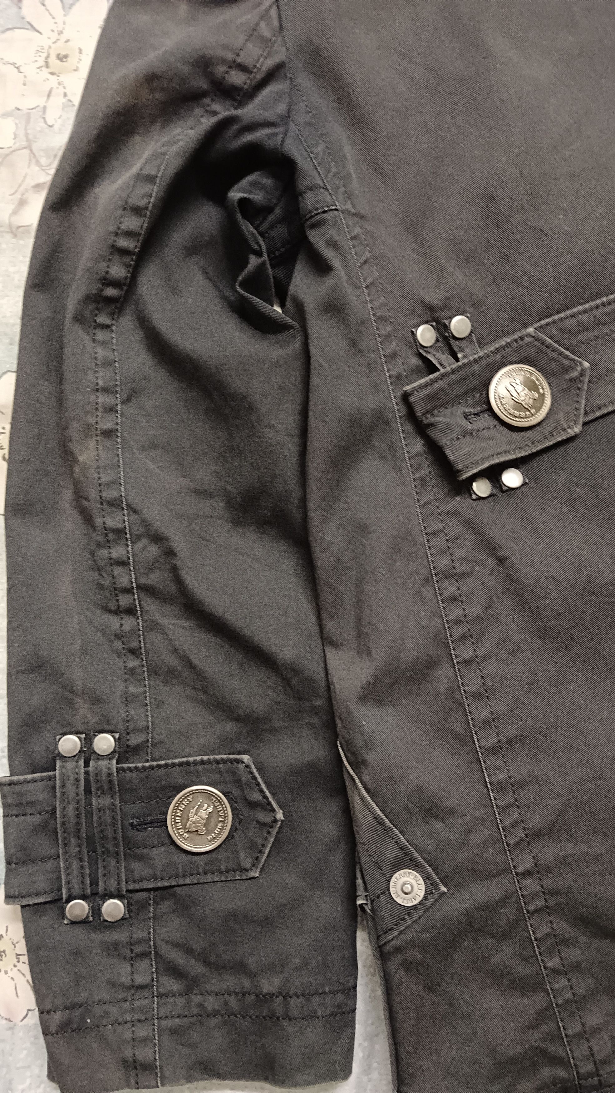 Burberry Vintage Burberry Double-Breasted Trench Coat Size M / US 6-8 / IT 42-44 - 9 Thumbnail
