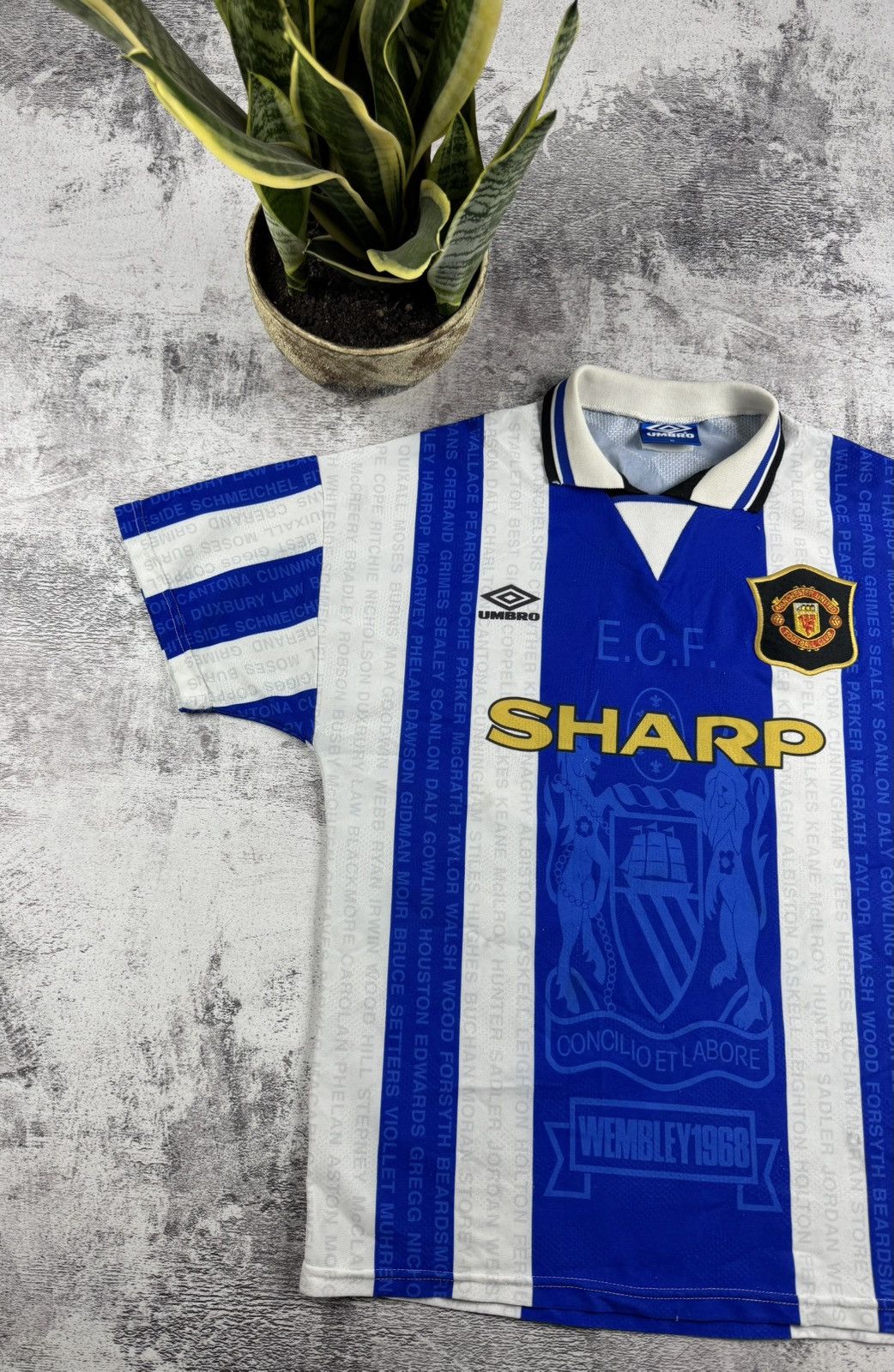 Umbro Umbro Manchester 1994/1996 Paul Ince 8 Third Kit Shirt Jersey Size US M / EU 48-50 / 2 - 3 Thumbnail