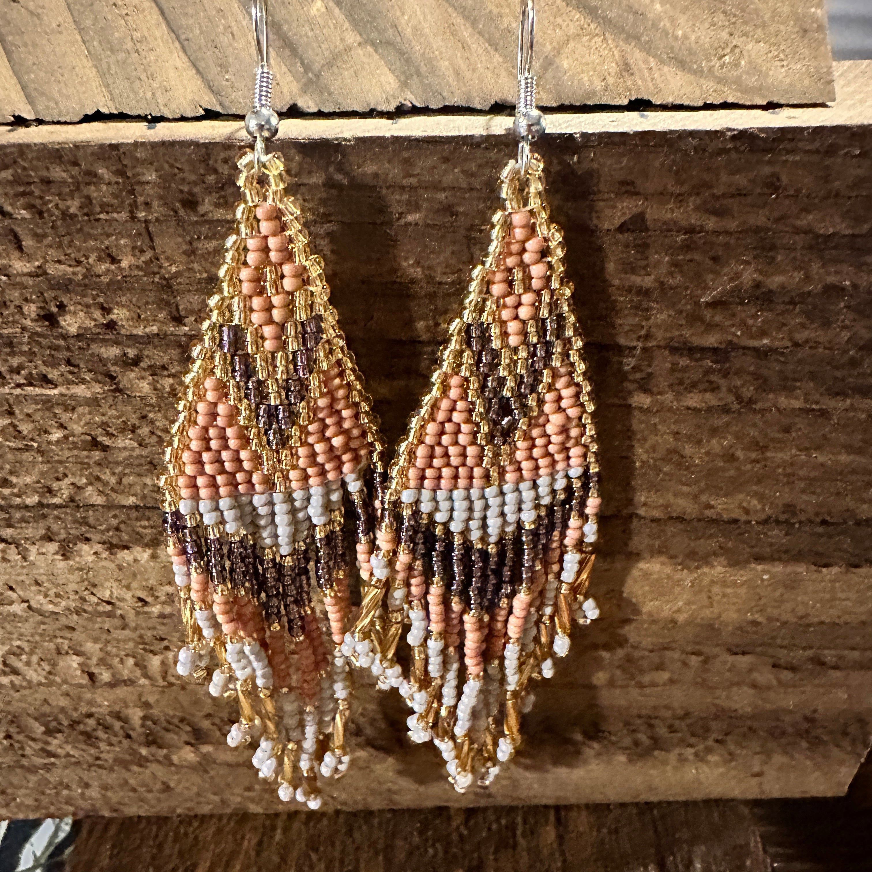 Other Handcrafted Bohemian Navajo Seed Bead Dangle Earrings with P Size ONE SIZE - 6 Thumbnail