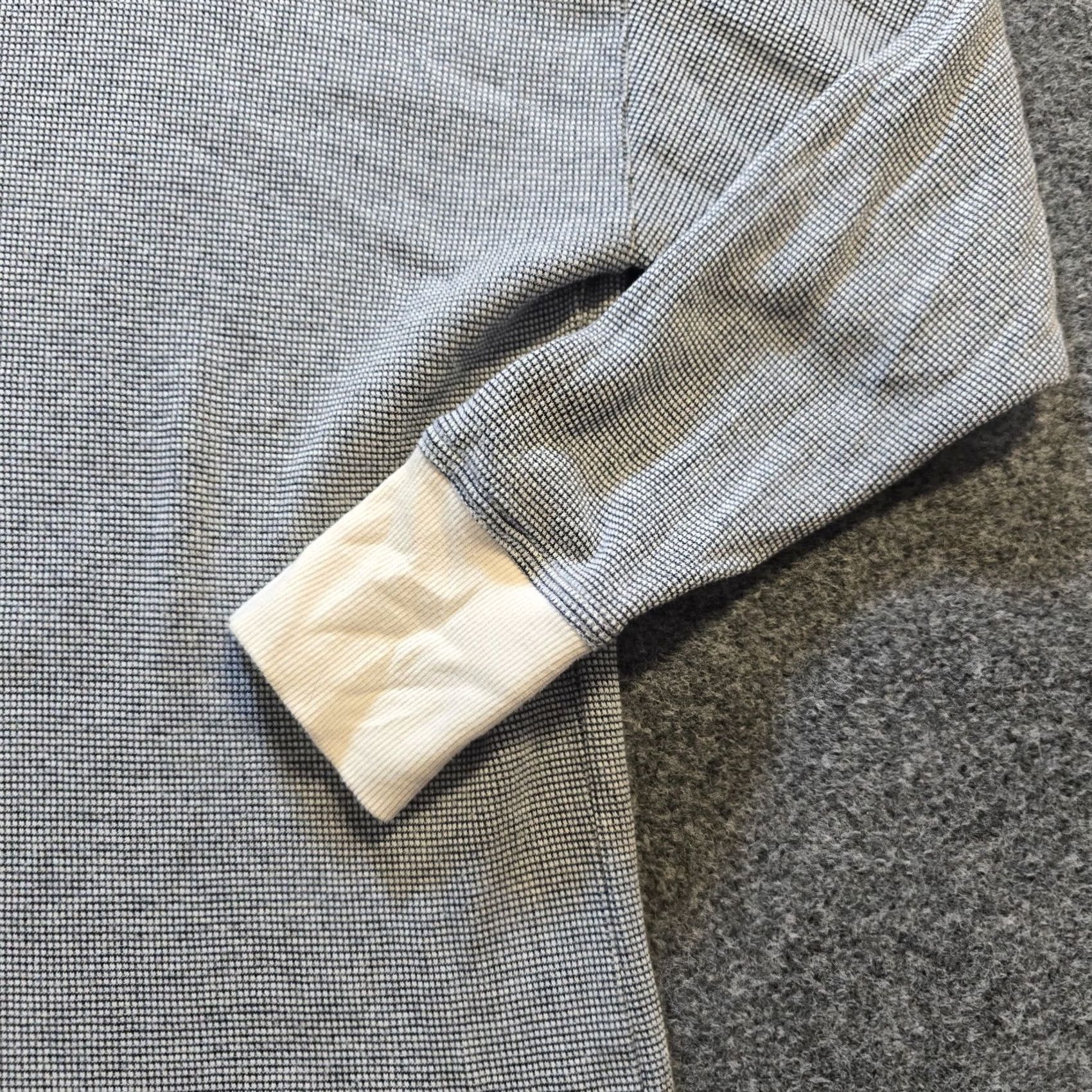 Vintage LL Bean Shirt Men Size Small Blue Thermal Hooded Stripe T-Shirt Casual Mini Waffle Print Classic Knit, Regular Fit, Cotton, Long Sleeve, Blue, 2020s Size US S / EU 44-46 / 1 - 3 Thumbnail