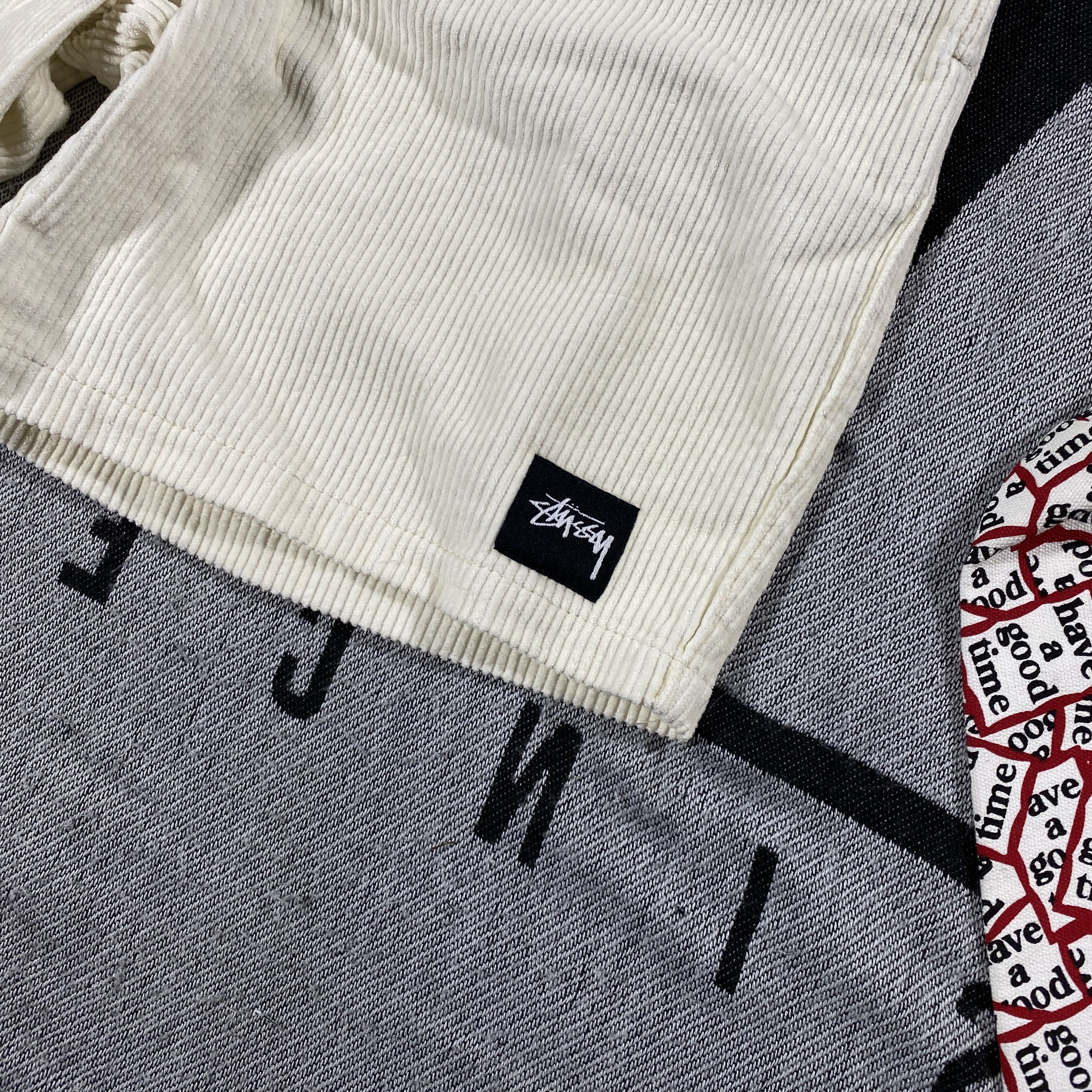 Stussy stussy box logo corduroy shorts size 32 Size US 32 / EU 48 - 2 Thumbnail