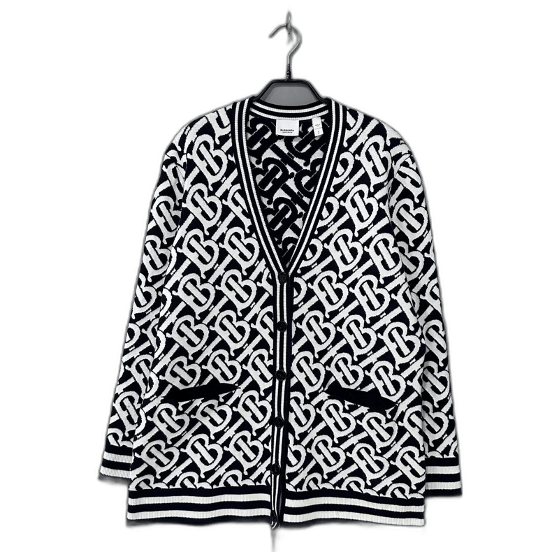 Burberry Burberry Long Sleeve Cardigan with Pattern Size S / US 4 / IT 40 - 1 Thumbnail