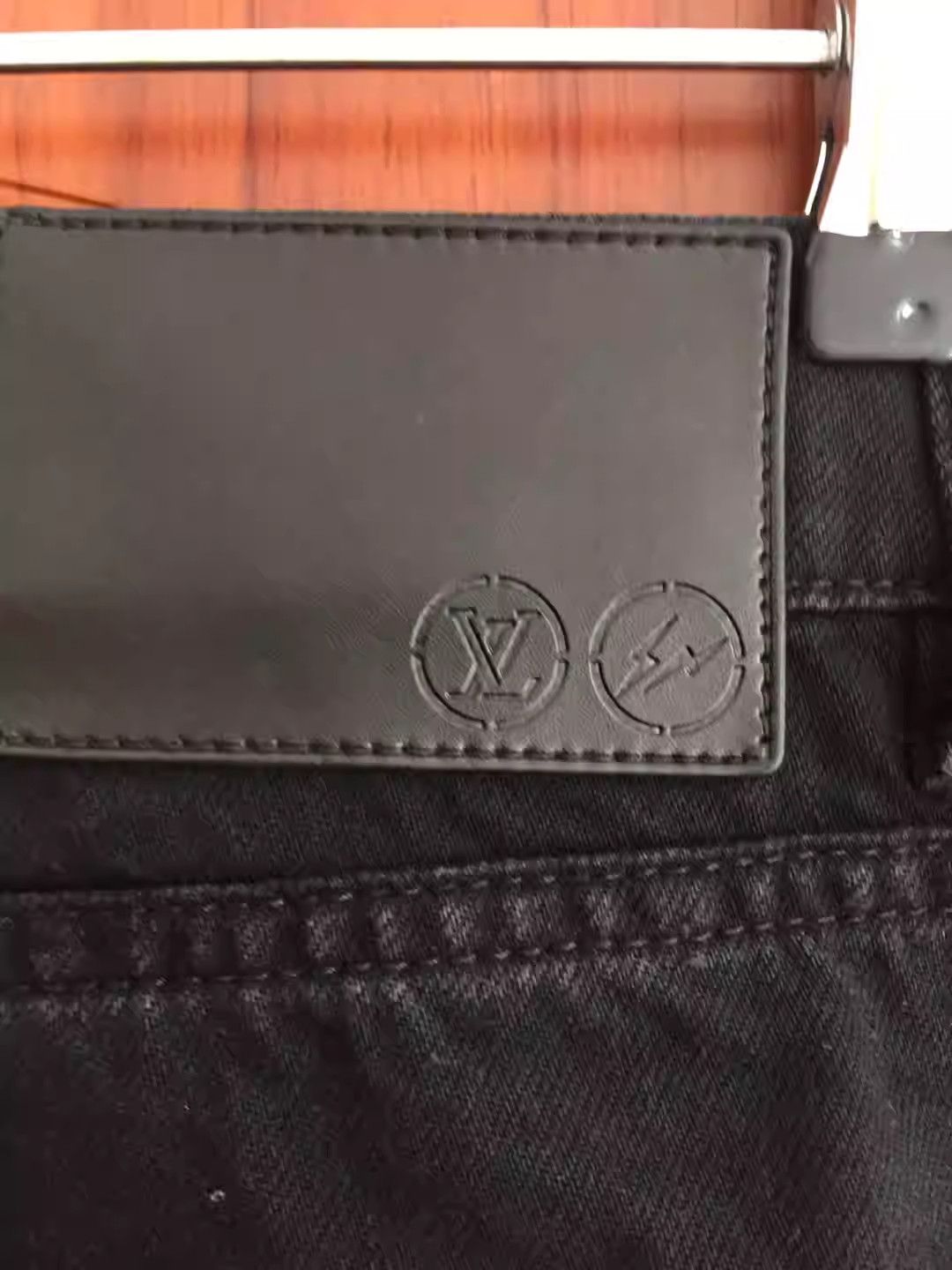 Louis Vuitton Louis Vuitton Men's Black Jeans Size US 30 / EU 46 - 8 Thumbnail