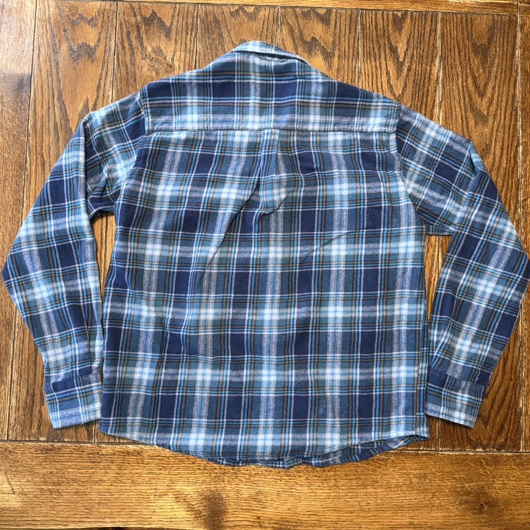 Lee Lee Valley Ireland Blue Plaid Flannel Shirt Men’s Size S Regular Button-Up Long Sleeve Cotton Fall Winter Pockets Classic Outdoor Mens Size US S / EU 44-46 / 1 - 4 Thumbnail