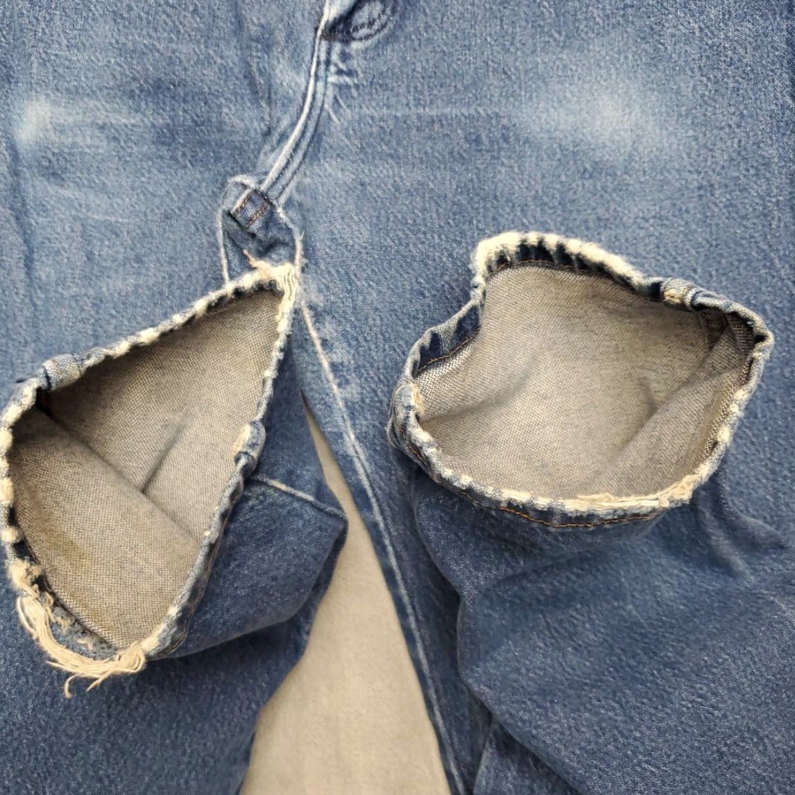Wrangler VINTAGE Wrangler 13MWZ Jeans Men 33x32 Blue Faded Denim Cowboy Western Rodeo Ranch Pants Size US 33 - 5 Thumbnail