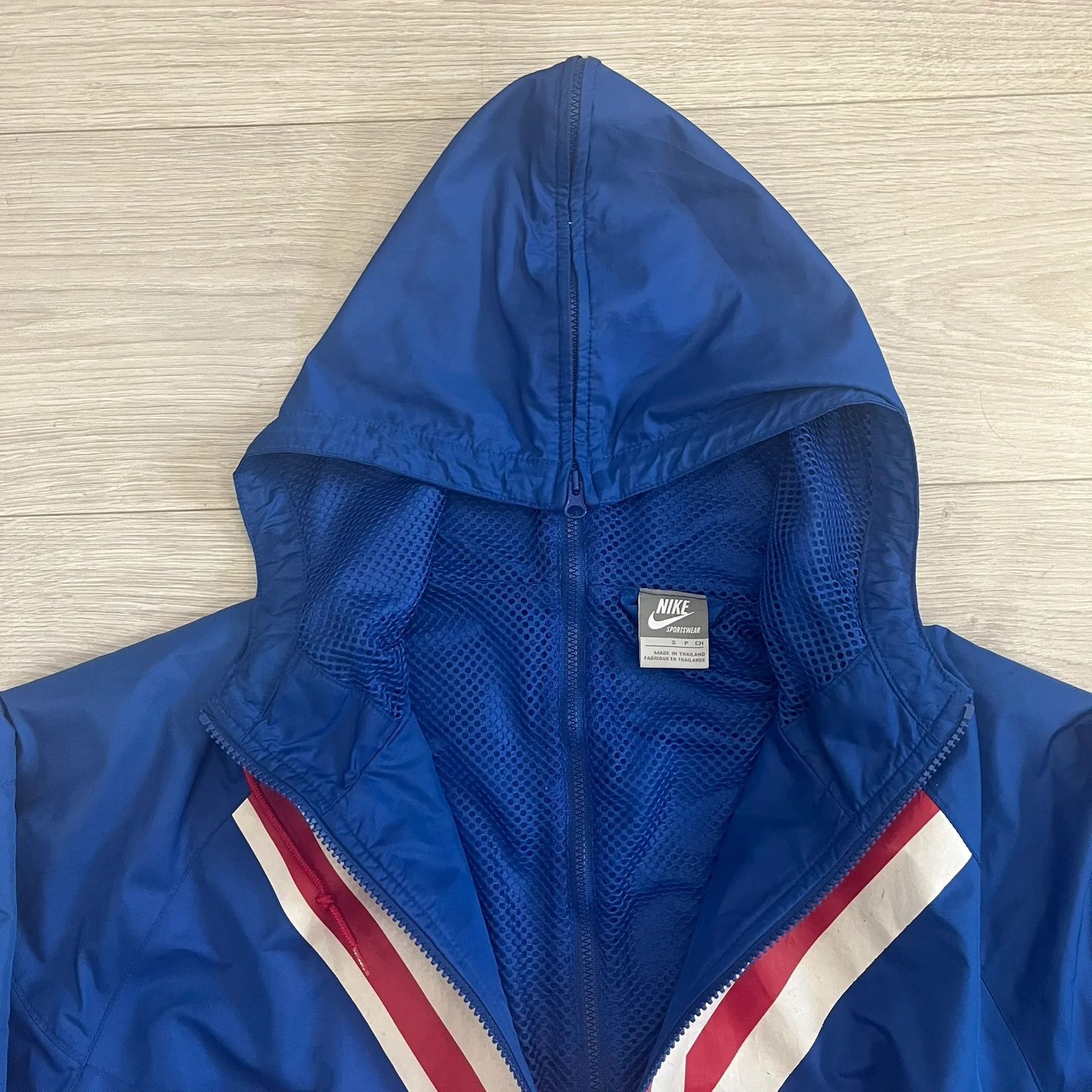 Nike Nike UK Olympics 2008 Split Windbreaker (Small) Size US S / EU 44-46 / 1 - 6 Thumbnail