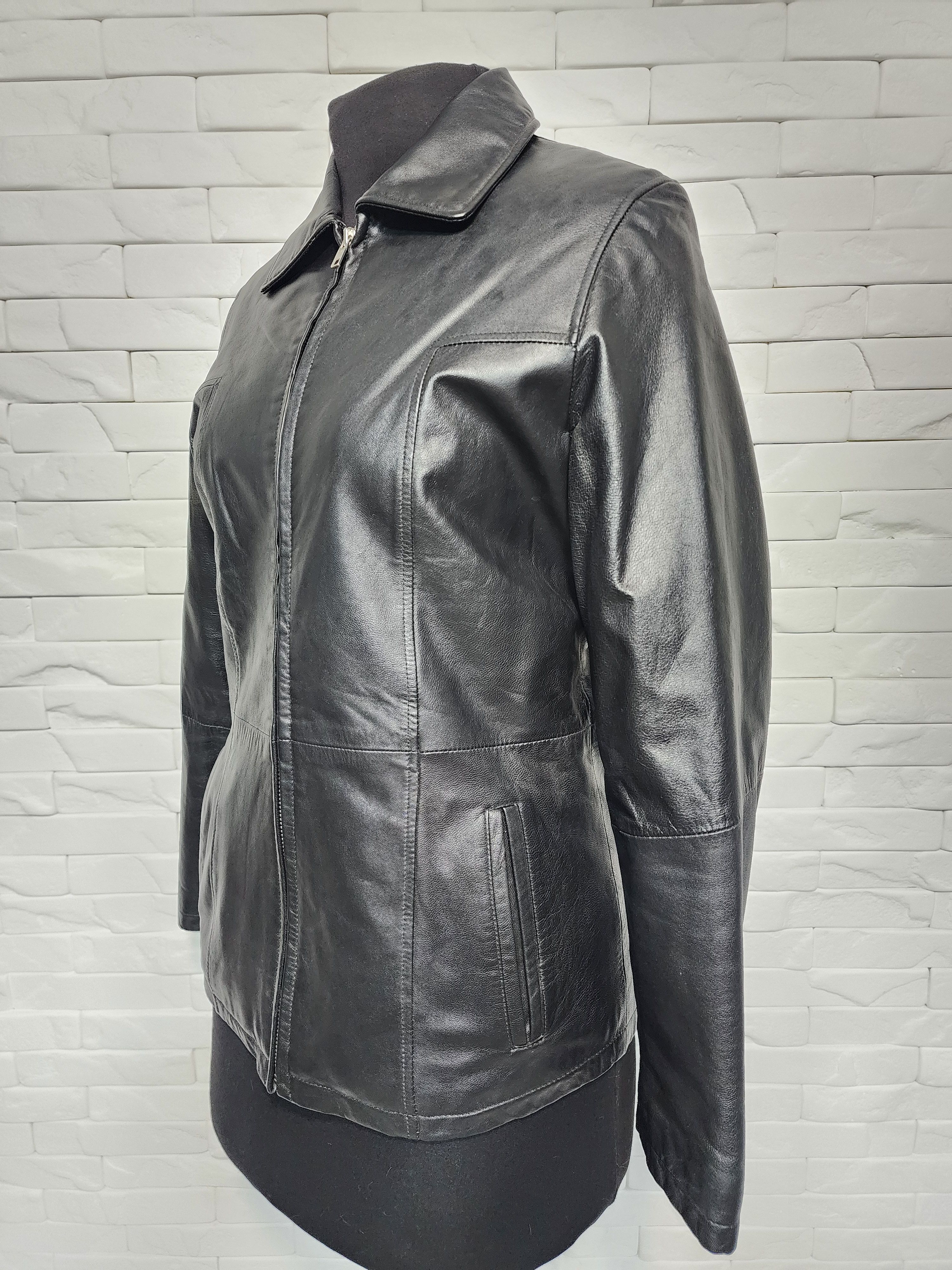Designer Black women's classic jacket. Size M / US 6-8 / IT 42-44 - 4 Thumbnail