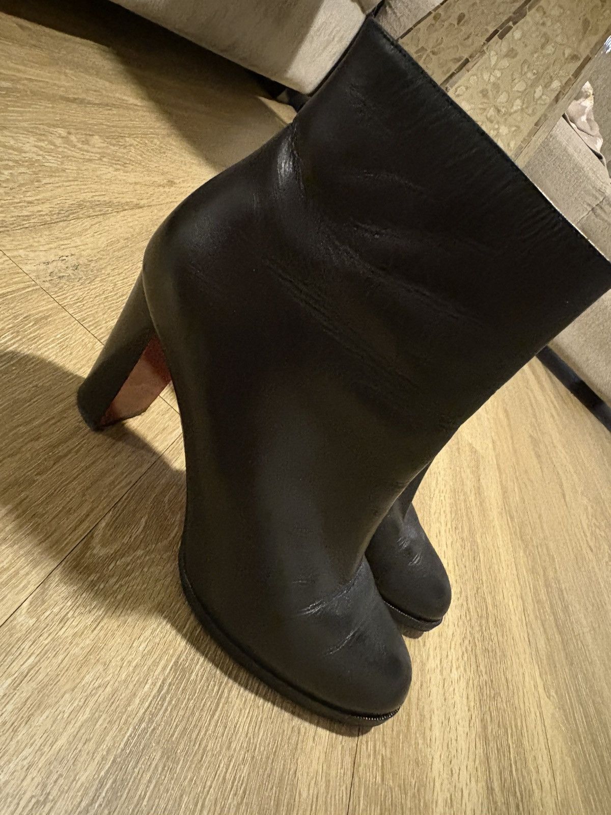 Christian Louboutin Christian Louboutin Booties Size US 8.5 / IT 38.5 - 5 Thumbnail