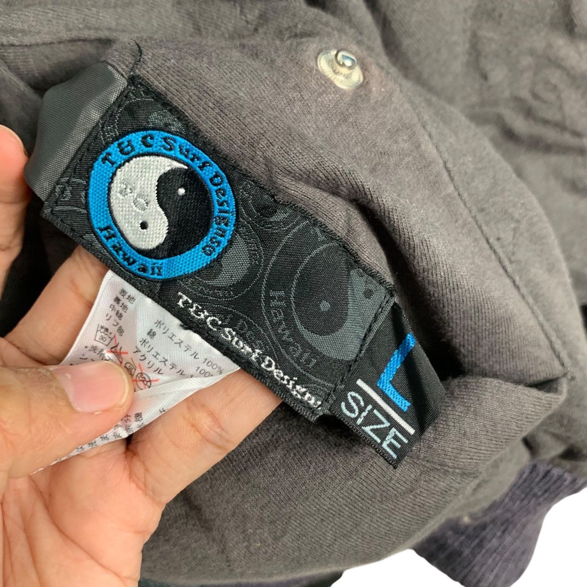 Other T&C SURF Designs Hawaii Reversible Bomber Jacket #2382-C107 Size US L / EU 52-54 / 3 - 19 Thumbnail