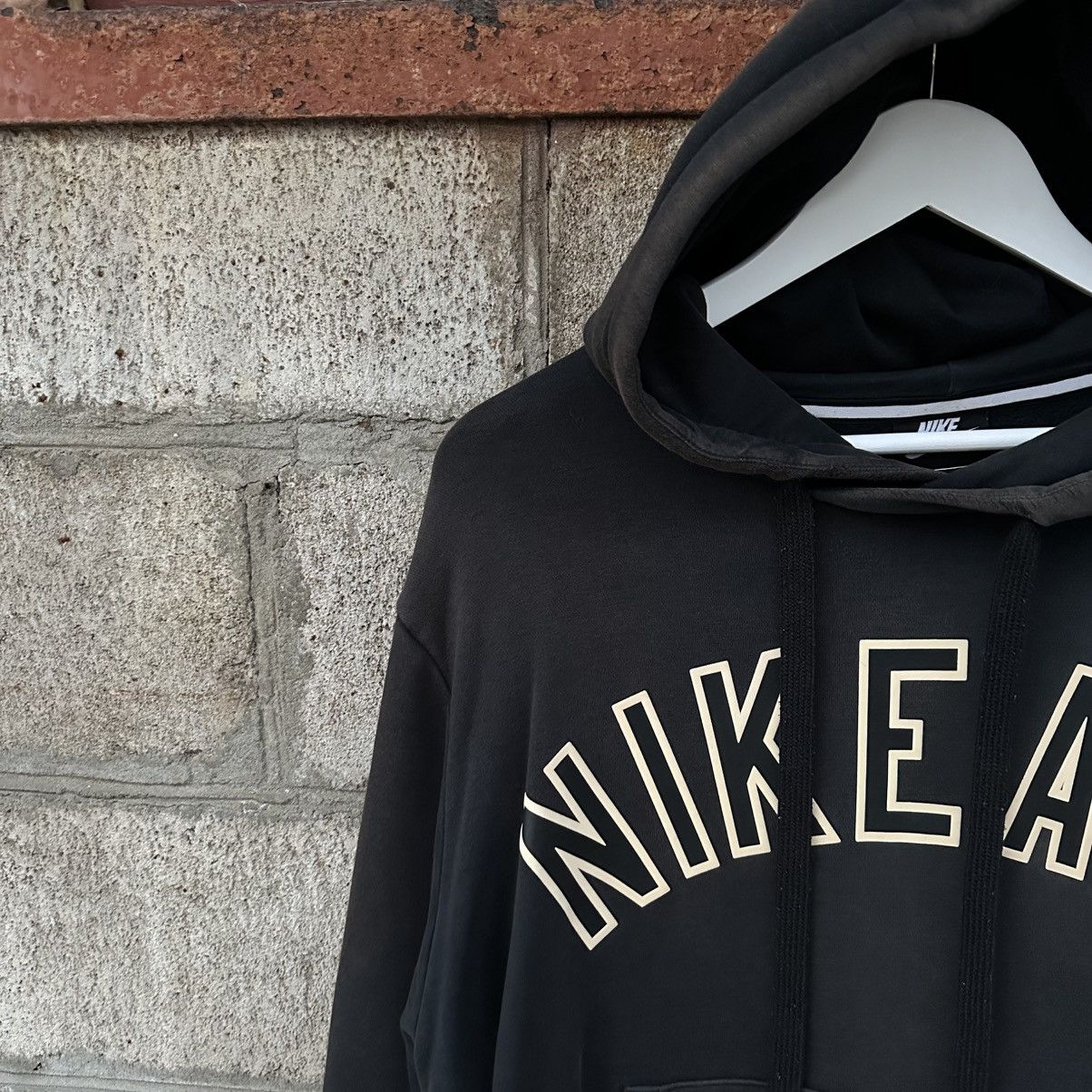Nike Vintage Nike Air Hoodie Big Logo Y2K 00s USA Trend Hypebeast Size US L / EU 52-54 / 3 - 6 Thumbnail