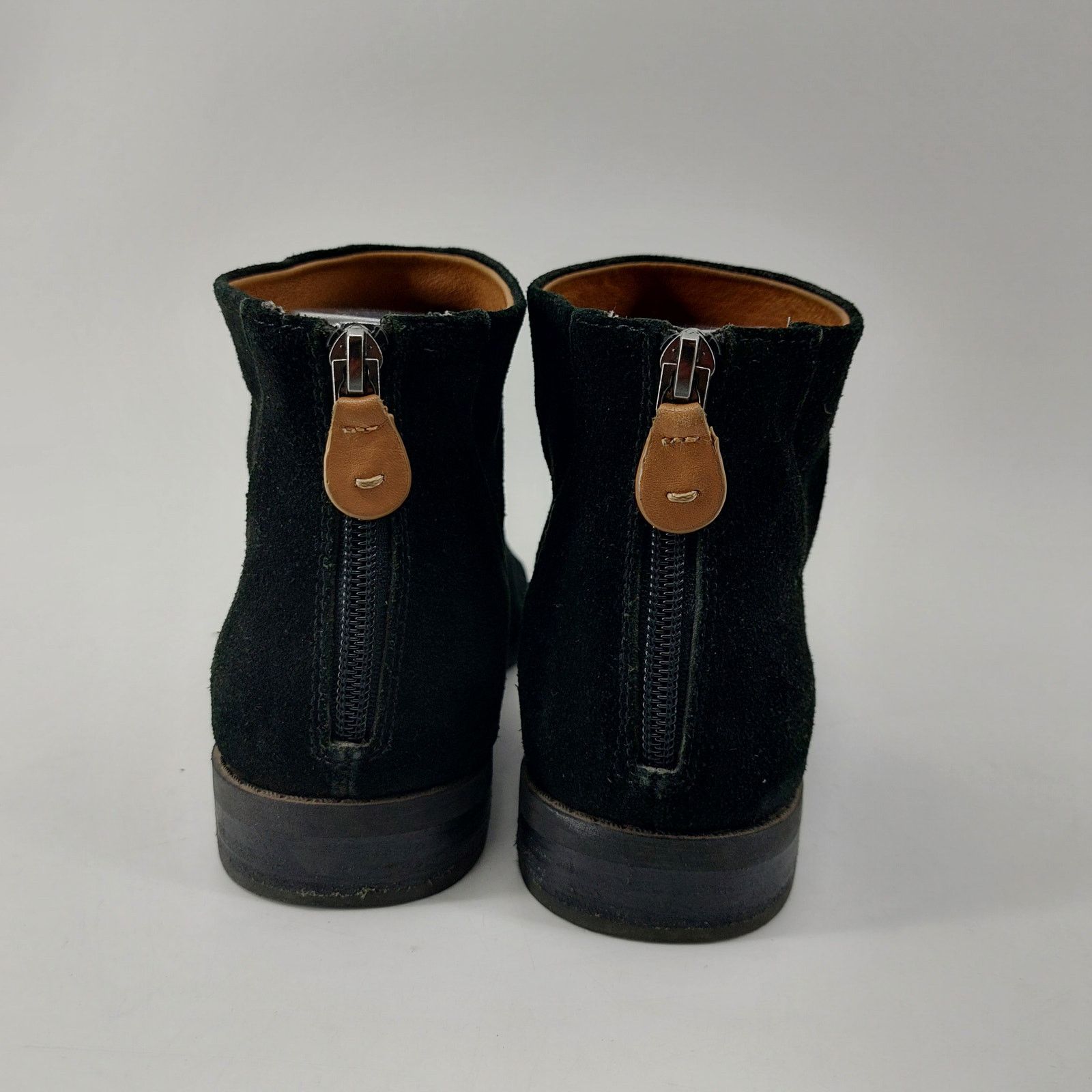 Kenneth Cole Gentle Souls By Kenneth Cole Emma 7.5M Black Suede Ankle Size US 7.5 / IT 37.5 - 4 Thumbnail