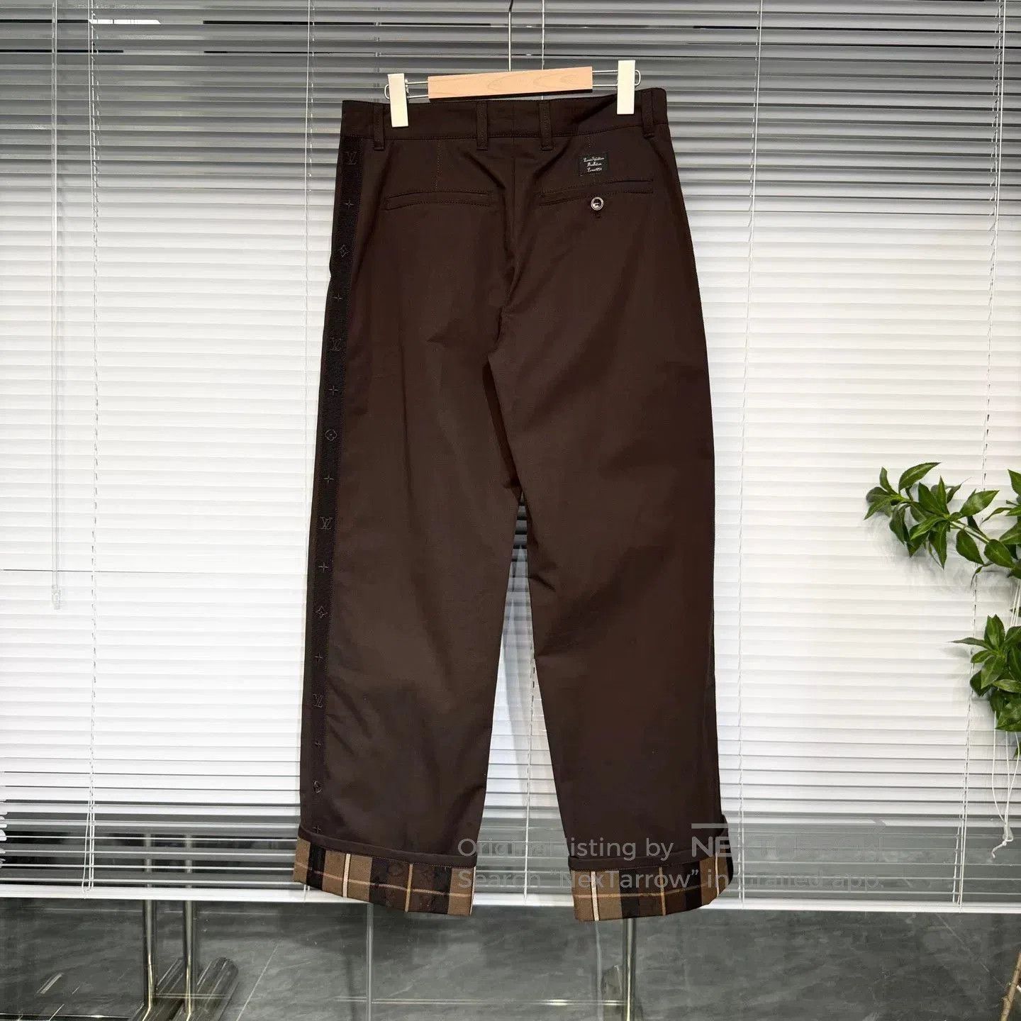Louis Vuitton brown lv denim pants with checkered hem. Size US 36 / EU 52 - 2 Thumbnail