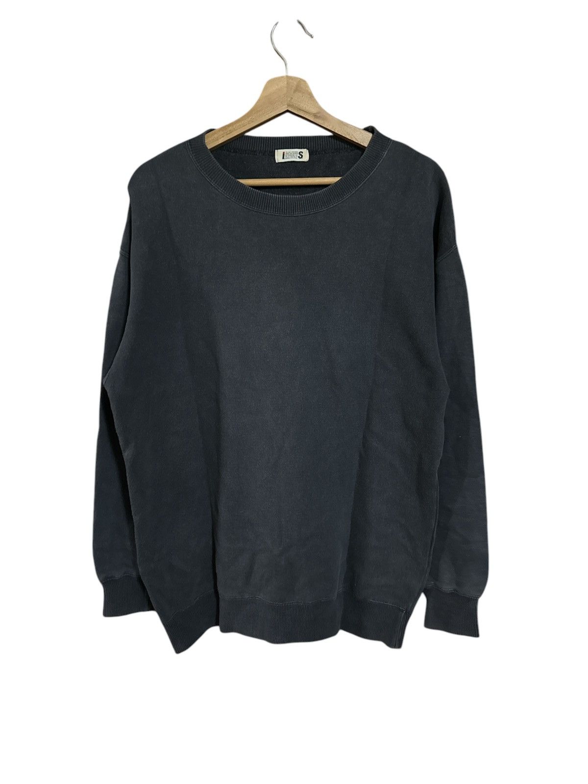 Issey Miyake Vintage 90s Issey Miyake Sport I.S Crewneck Sweatshirt Size US M / EU 48-50 / 2 - 3 Thumbnail
