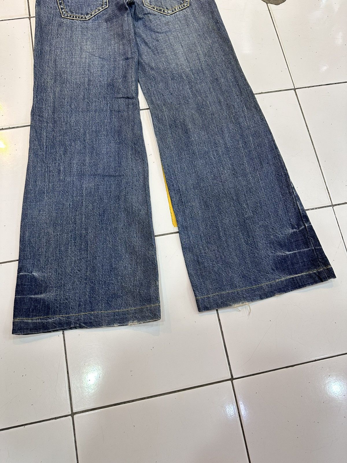 GOA Crazy 2000s Distressed Vence Flare Jeans Goa Lgb Y2K Style Size US 30 / EU 46 - 8 Thumbnail