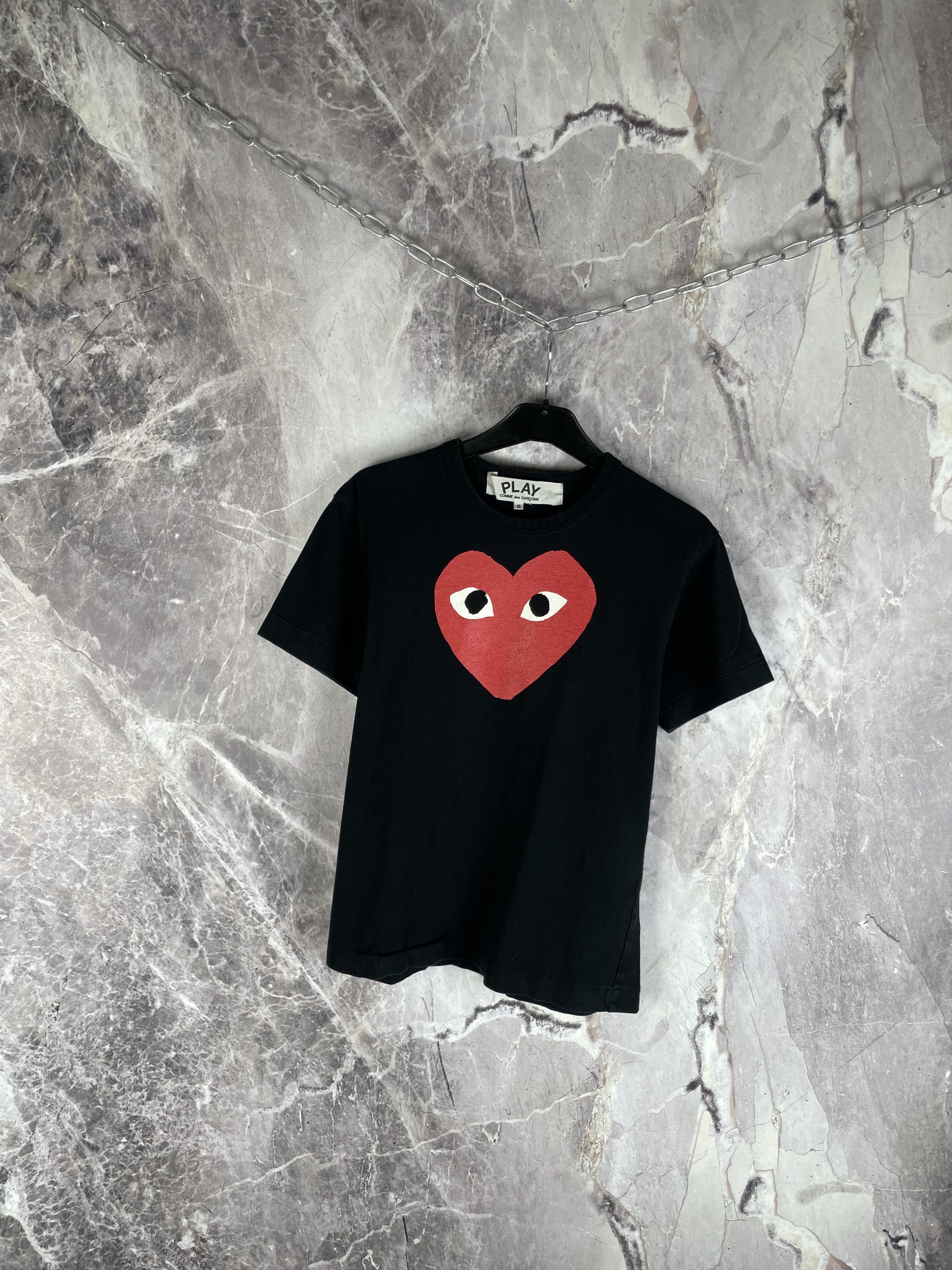 Comme des Garcons CDG Play Tee Size US S / EU 44-46 / 1 - 2 Thumbnail