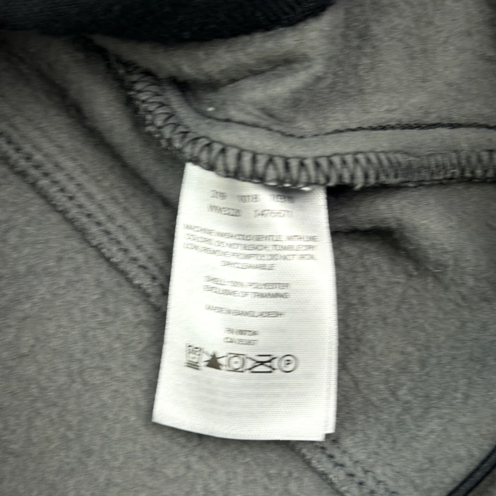 Vintage Columbia Fleece Jacket Mens XL Gray Black Full Zip Stand Collar Pockets Outdoor Size US XL / EU 56 / 4 - 7 Thumbnail