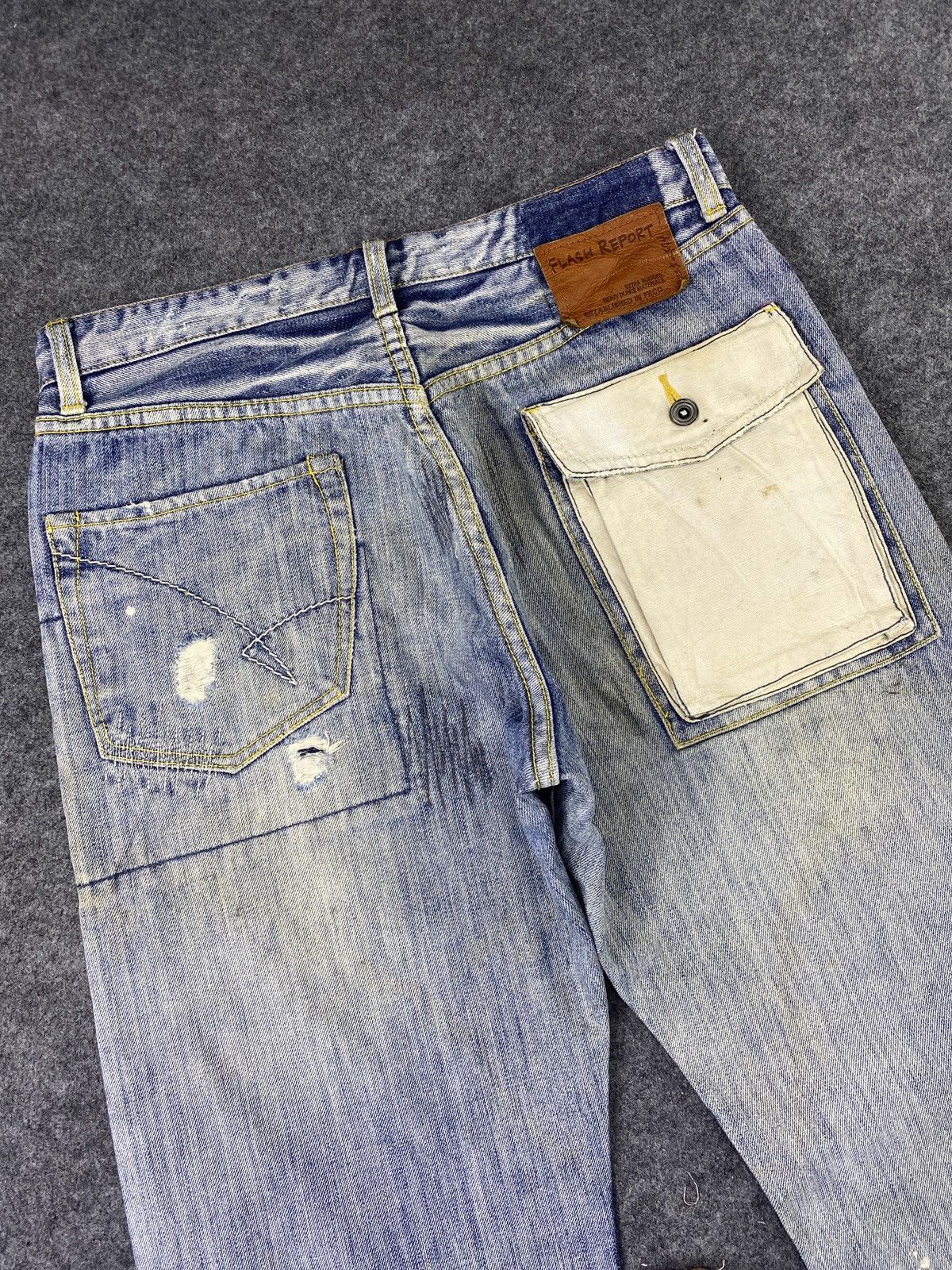 Japanese Brand × Jean Flash Report Distress Blue Wash Denim - J972 Size US 33 - 17 Thumbnail