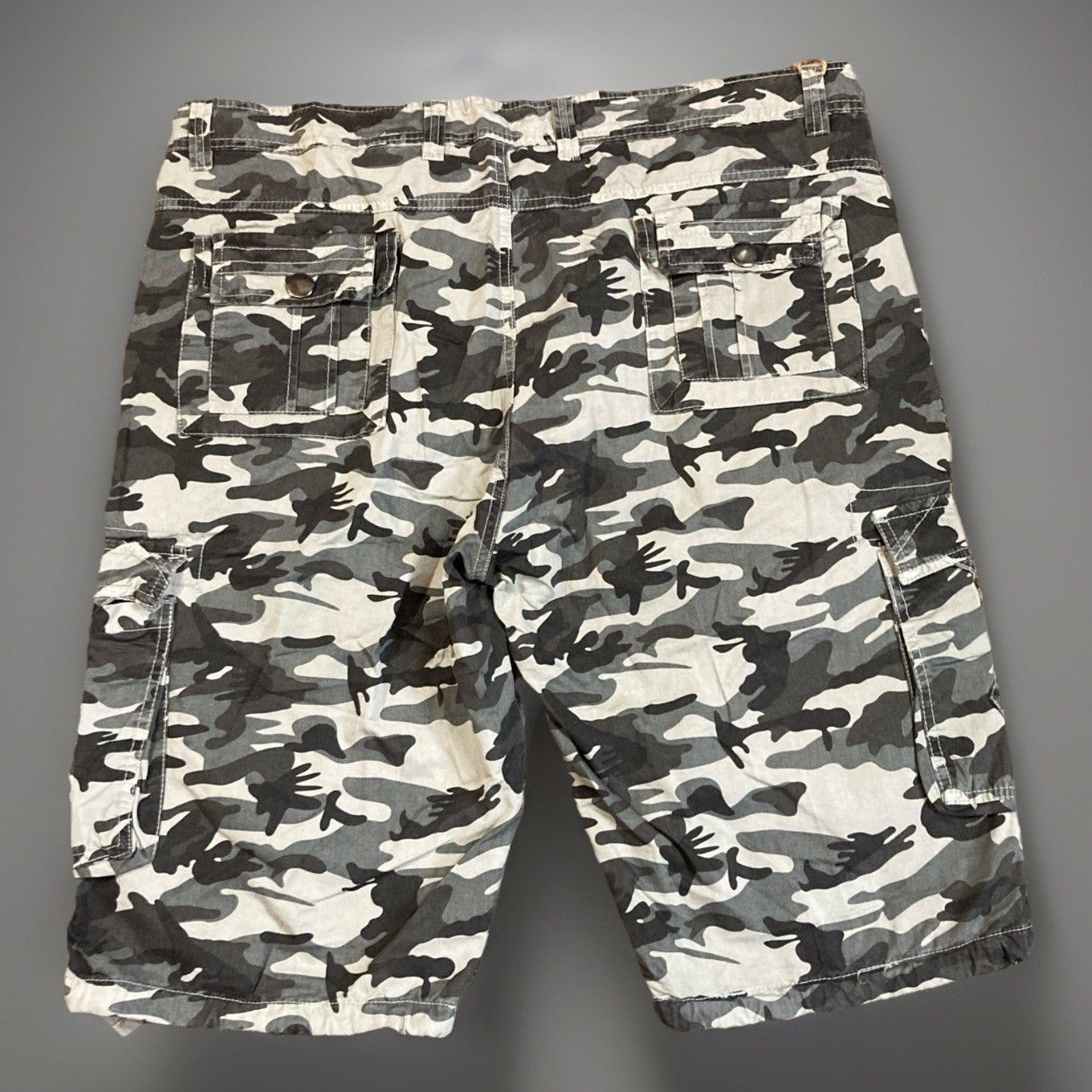 Other XYHZ Mens Streetwear Cotton Cargo Camouflage Shorts Size US 38 / EU 54 - 2 Thumbnail