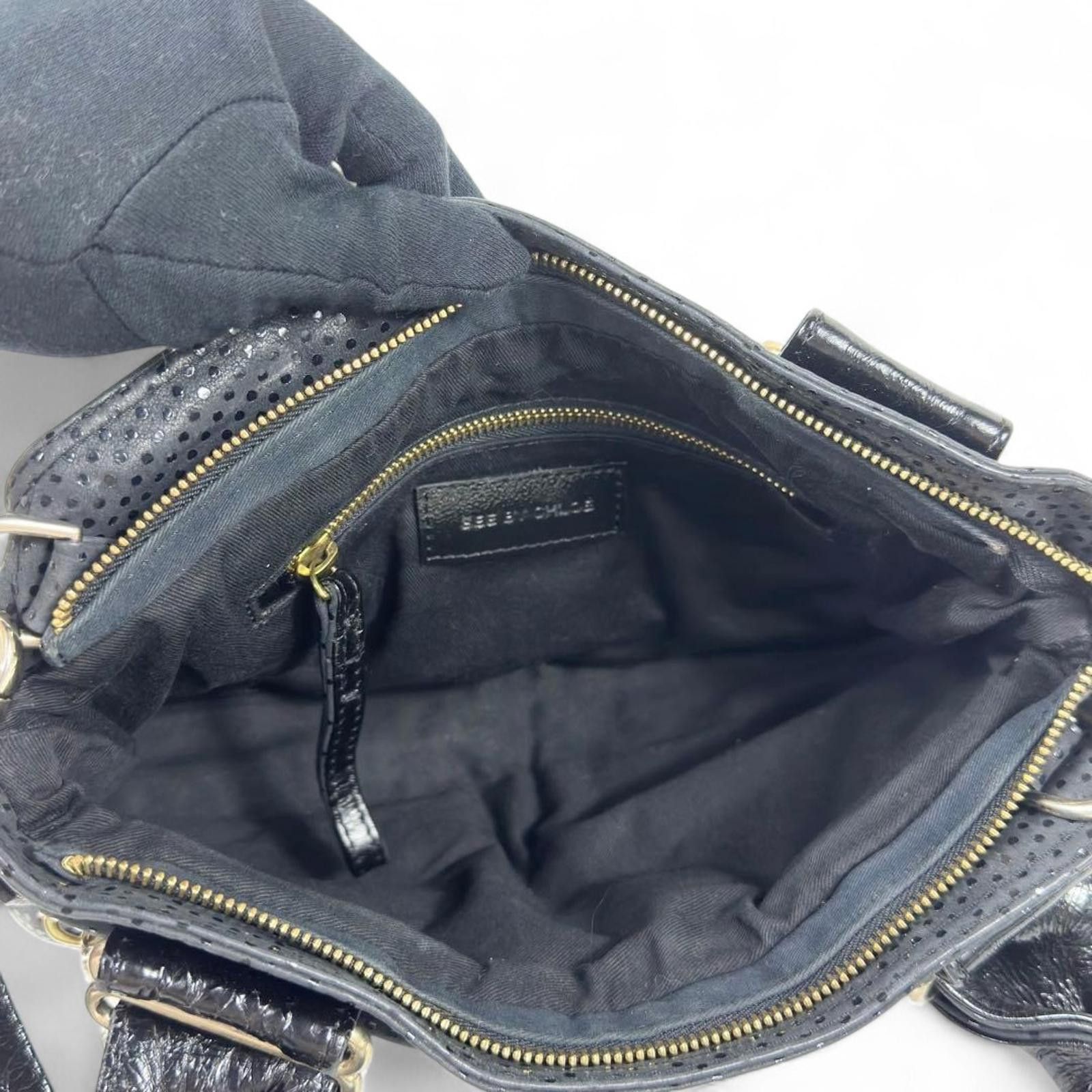 chloma Chloé - Black Leather Shoulder Bag Gold Zipper Size ONE SIZE - 7 Thumbnail
