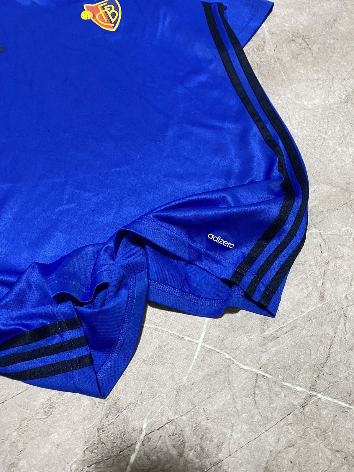 Adidas 2015 Adidas FC Basel Team Training Soccer Football Jersey Size US S / EU 44-46 / 1 - 4 Thumbnail