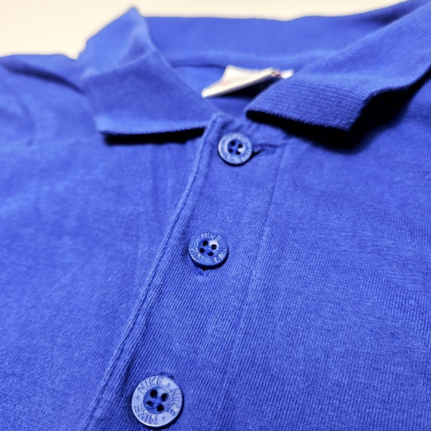 Nike VINTAGE Nike Royal Blue Polo Shirt Men L Embroidered 90s Golf White Tag Size US L / EU 52-54 / 3 - 3 Thumbnail