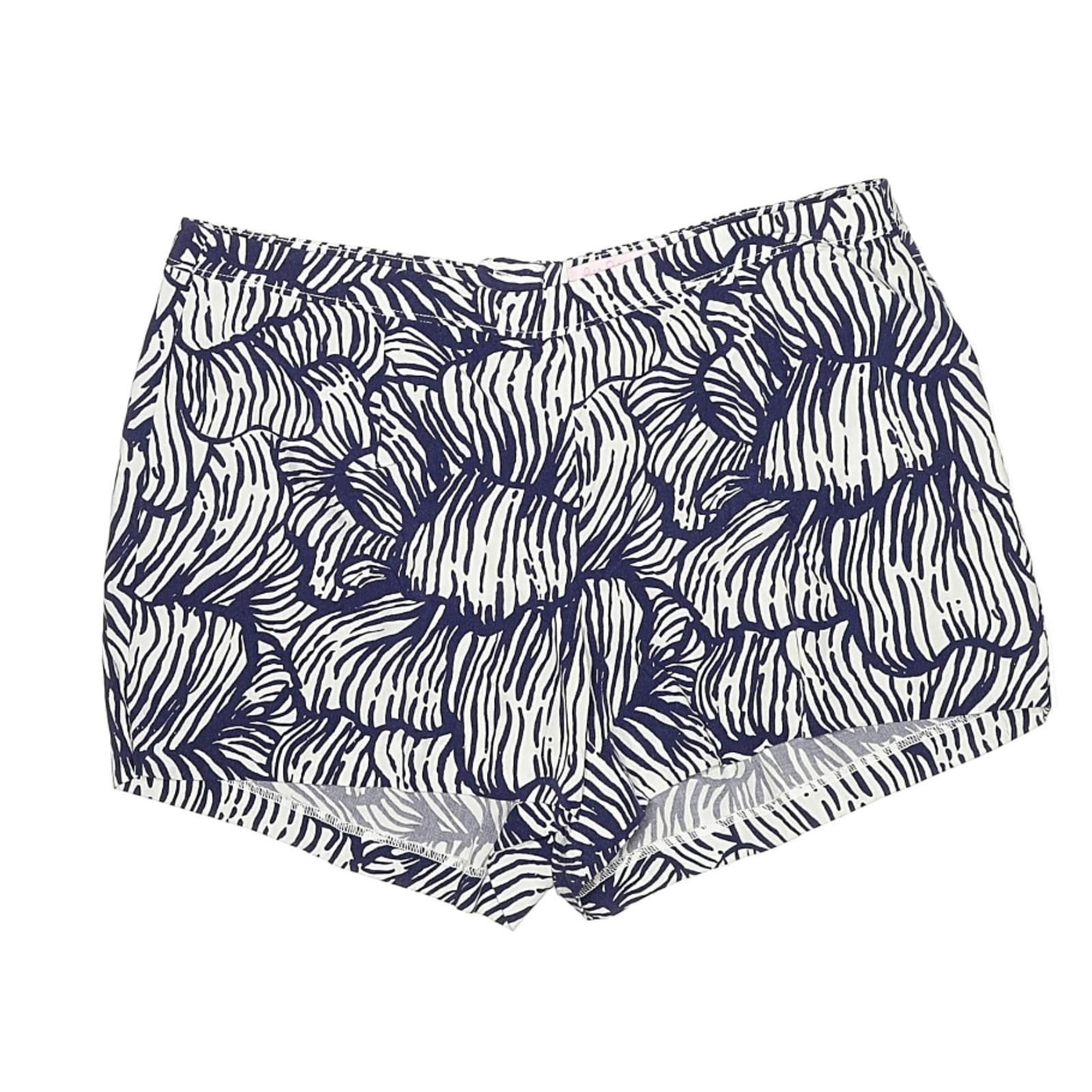 Other Lilly Pulitzer Printed Shorts Size 6 Size 28" / US 6 / IT 42 - 1 Thumbnail