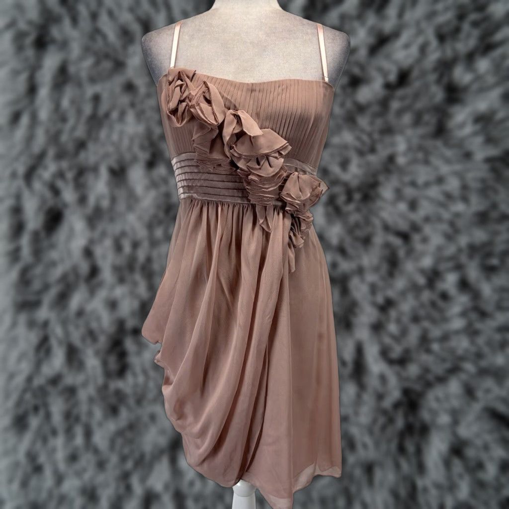 BCBG MAXAZRIA Emily Rosette Dress Women's Size 10 Blush Pink Silk Chiffon Cocktail Party