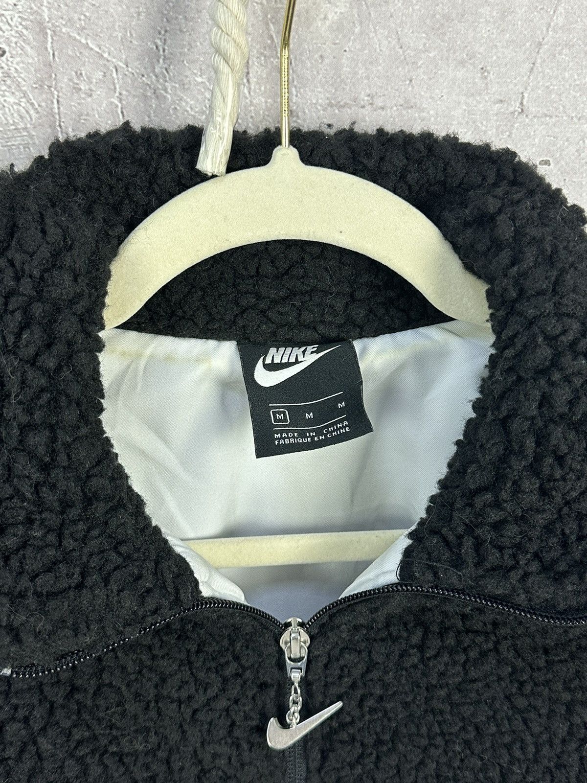 Nike × Nike ACG Nike Sportswear Sherpa Swoosh Black Crop Zip Jacket Size M / US 6-8 / IT 42-44 - 5 Thumbnail