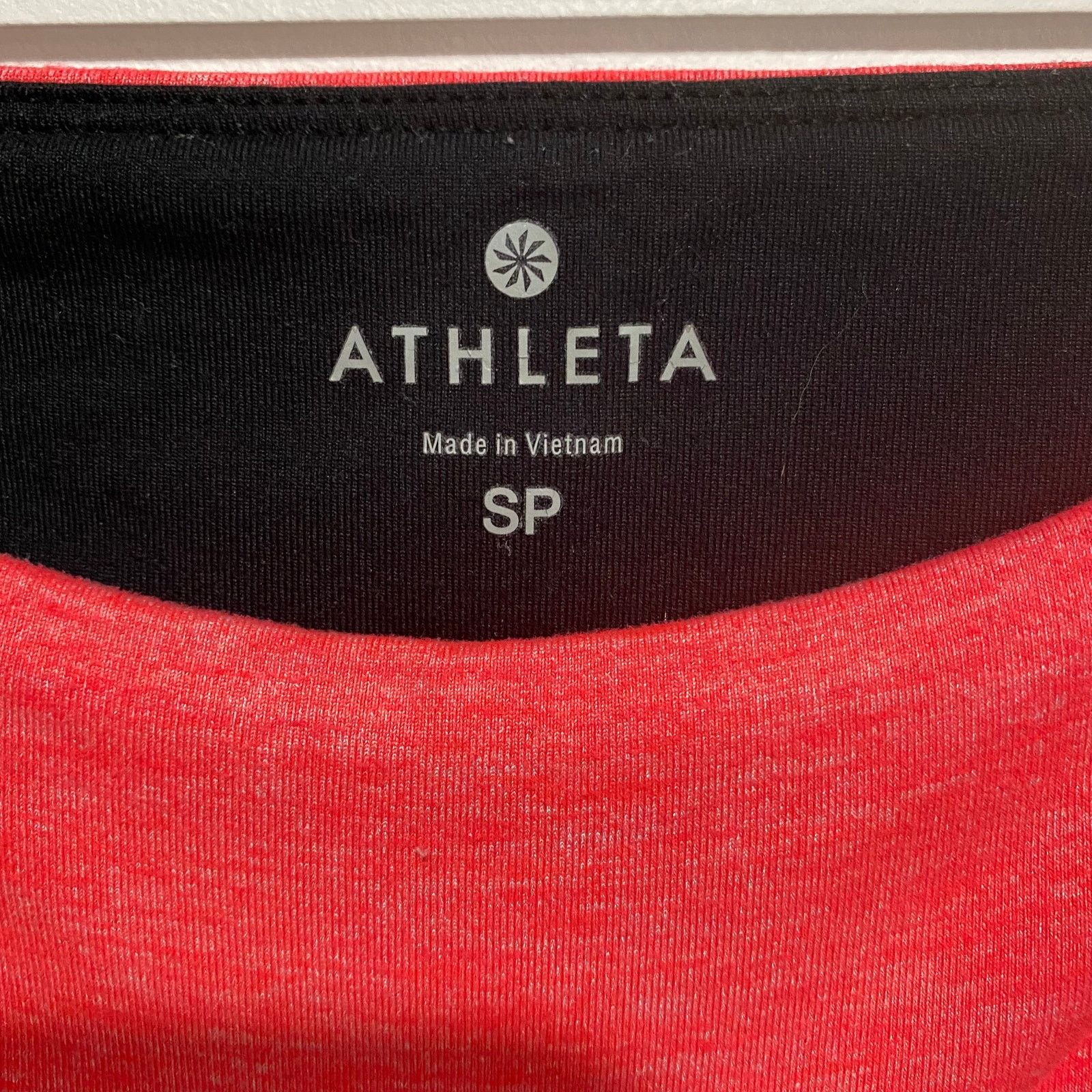 Athleta Athleta Pink Striped Cropped Leggings SP Size 27" / US 4 / IT 40 - 6 Thumbnail