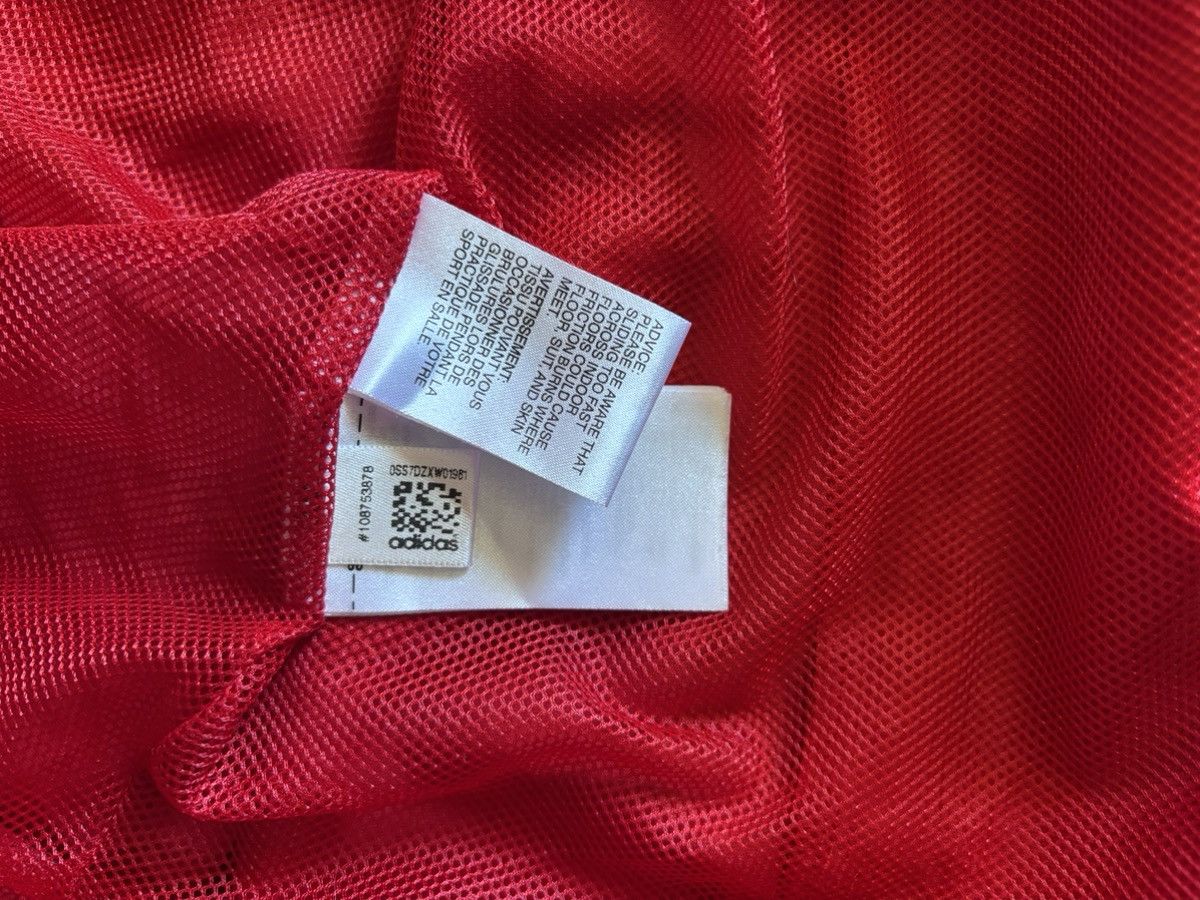 Adidas Adidas International School Düsseldor Size US L / EU 52-54 / 3 - 7 Thumbnail