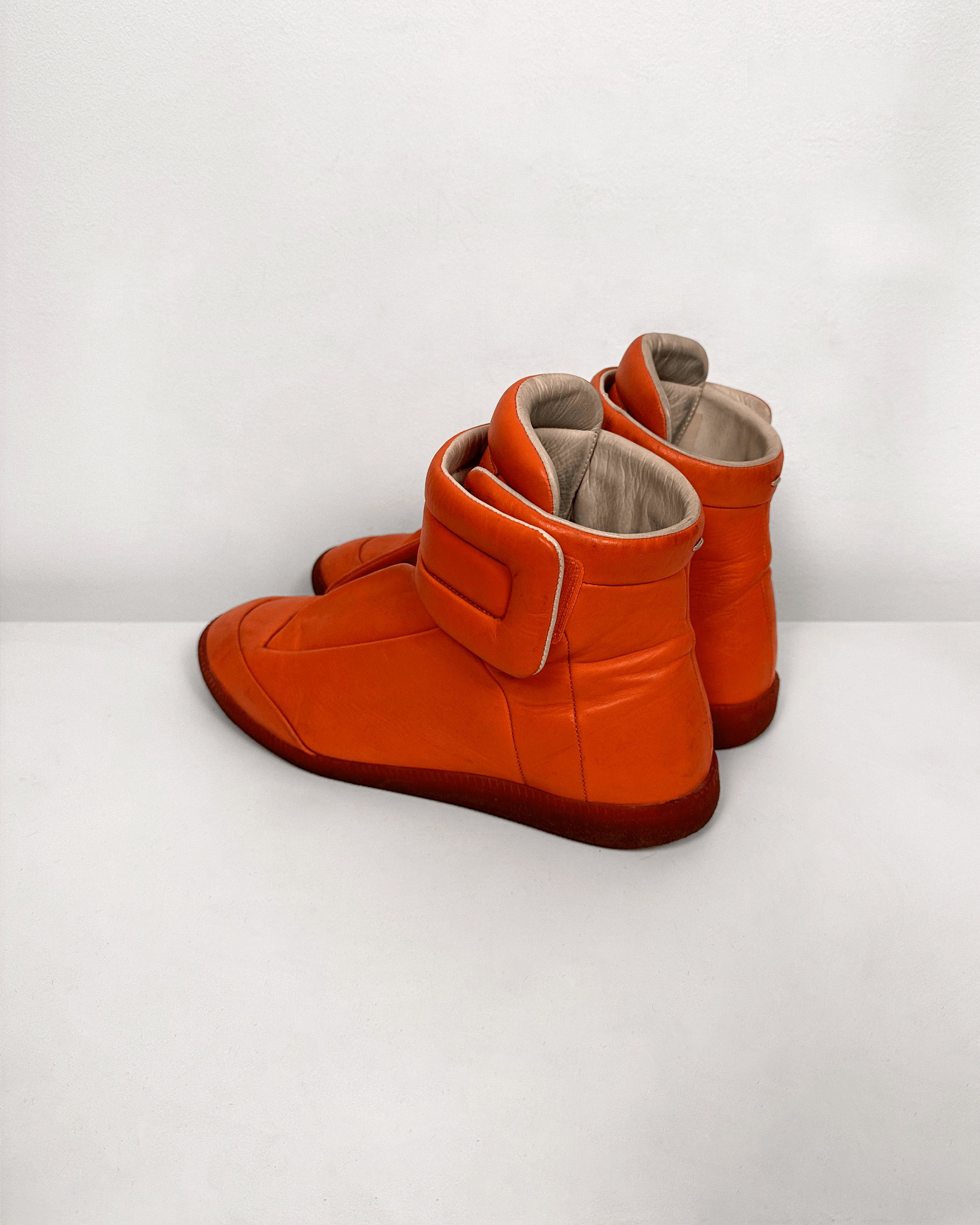 Maison Margiela Maison Margiela Future High Orange Sneakers Size US 9.5 / EU 42-43 - 2 Thumbnail