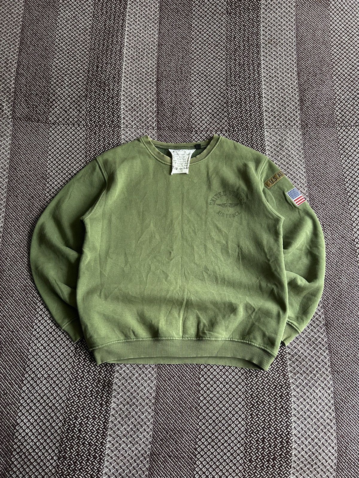 Vintage Vintage United States AirForce 80s Green Sweatshirt Size S Size US S / EU 44-46 / 1 - 1 Thumbnail