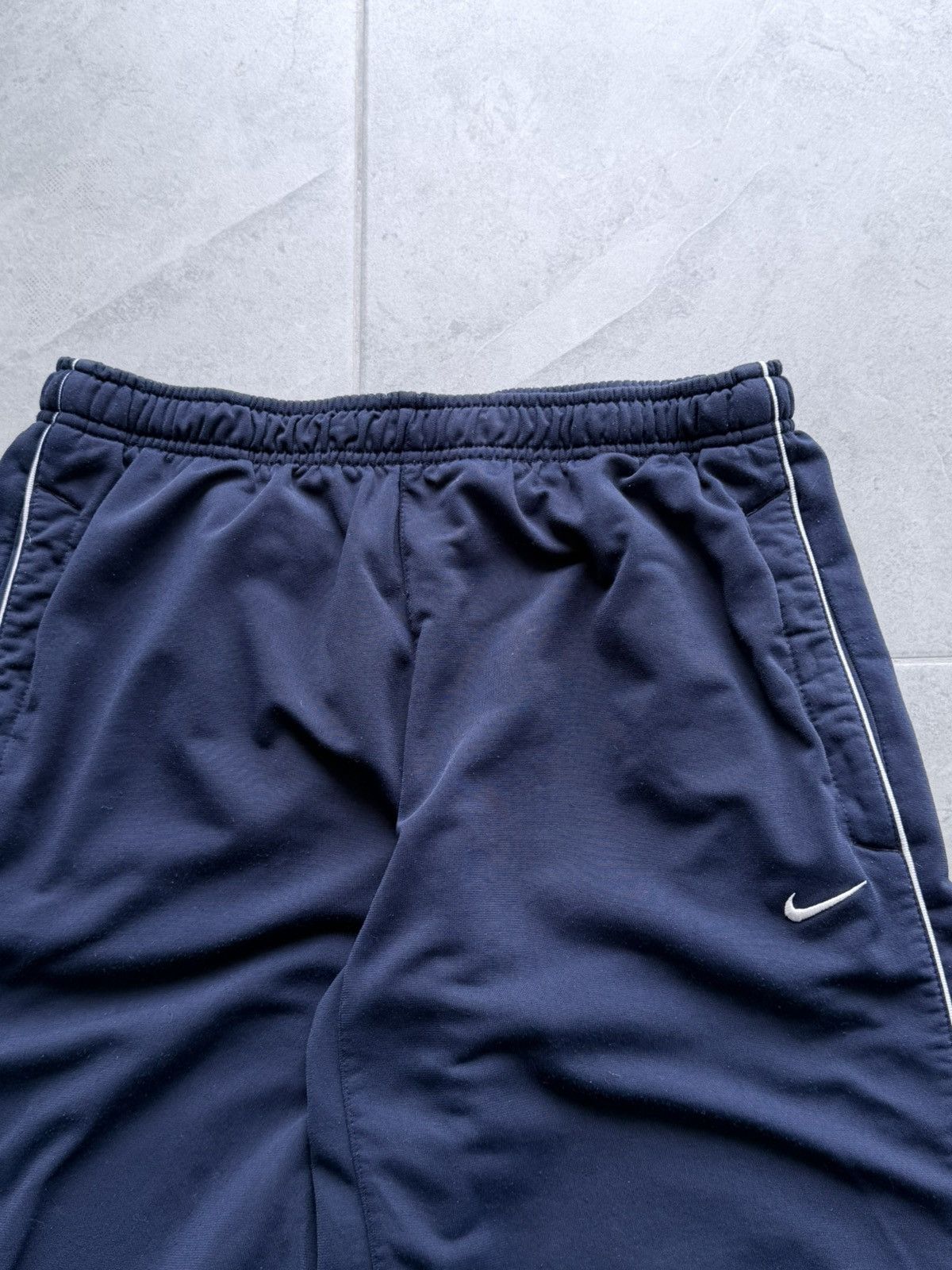 Nike Vintage 00s Nike Baggy Sweatpants Size US 34 / EU 50 - 4 Thumbnail