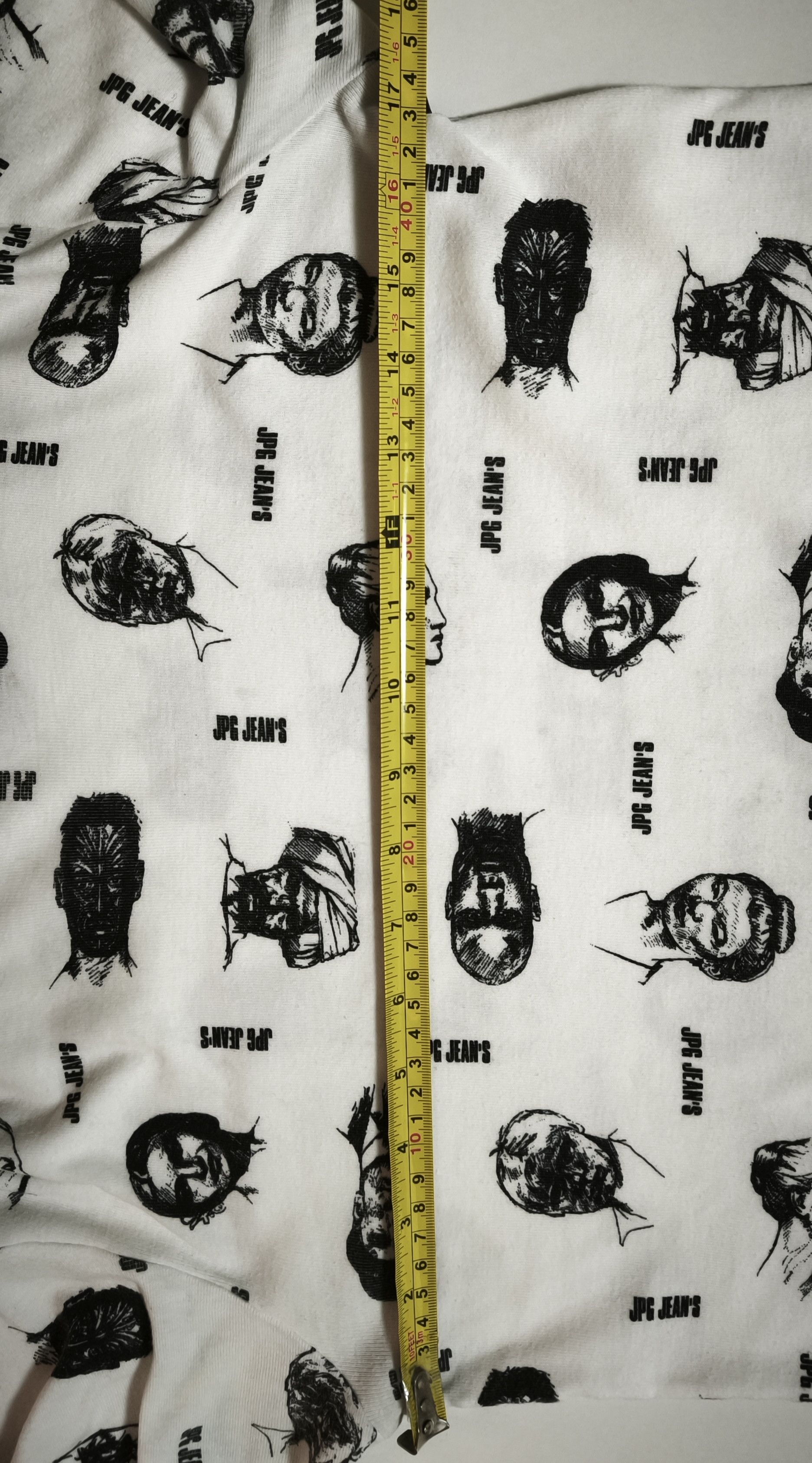 Jean Paul Gaultier 2000 - JPG-Jeans - Faces tshirt Size US L / EU 52-54 / 3 - 6 Thumbnail