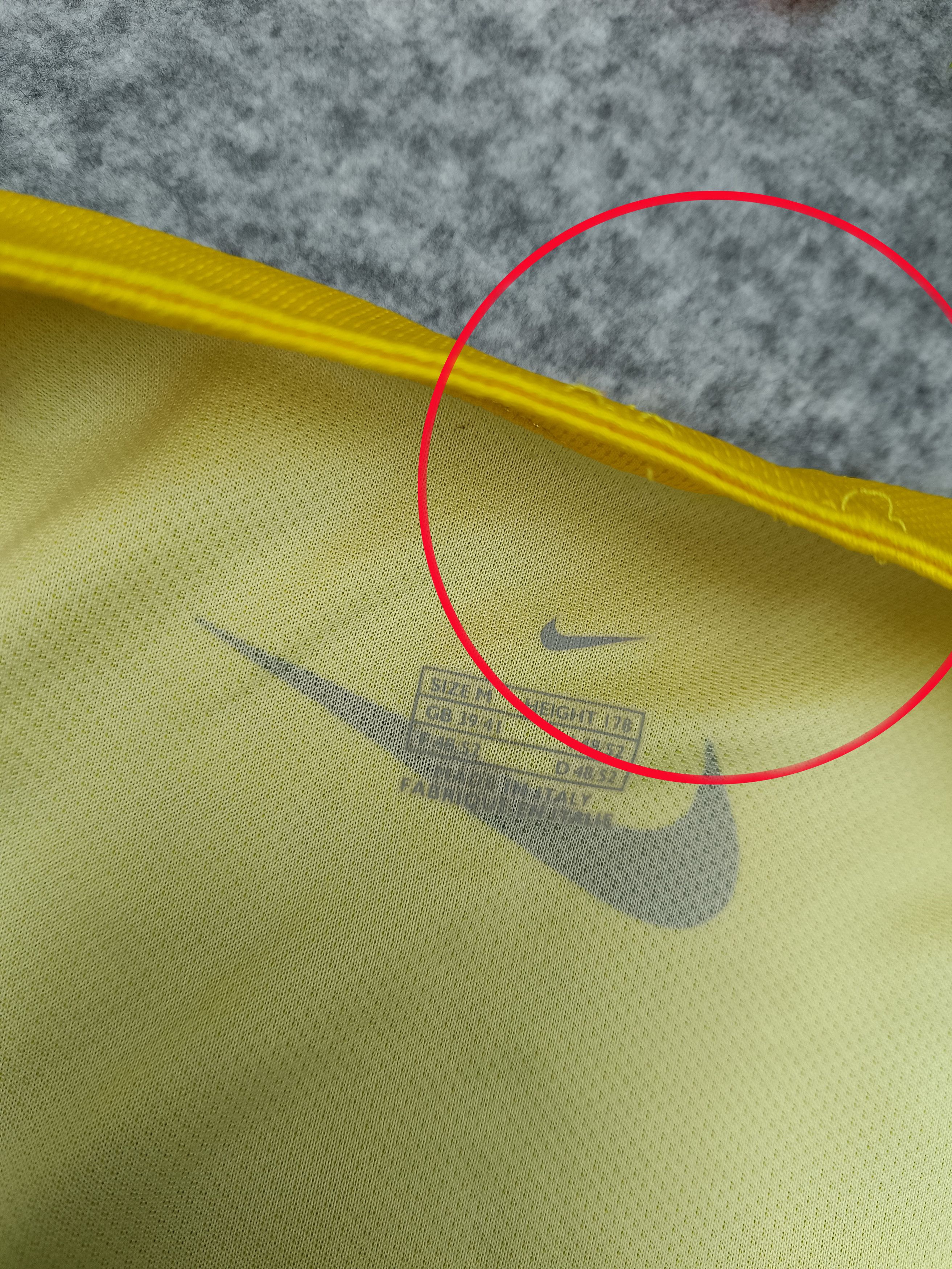 Nike Tour De France 2005 CyclingLyonnais size M Nike Size US M / EU 48-50 / 2 - 9 Thumbnail