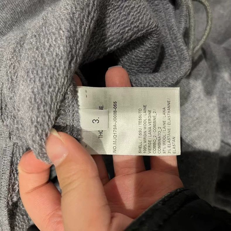 Thom Browne Thom browne Size3 The latest gray classic four-stripe cotto Size US 33 - 8 Thumbnail