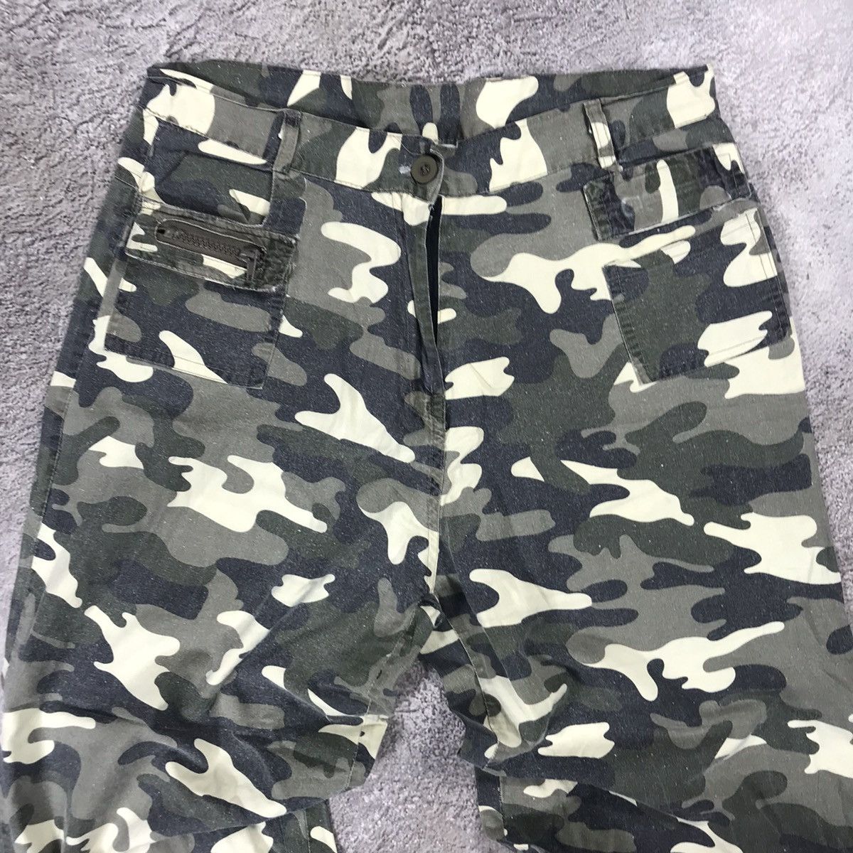 Vintage Vintage Y2K Camo Baggy Cargo Pants Parachute Streetwear 28 Size 28" / US 6 / IT 42 - 3 Thumbnail