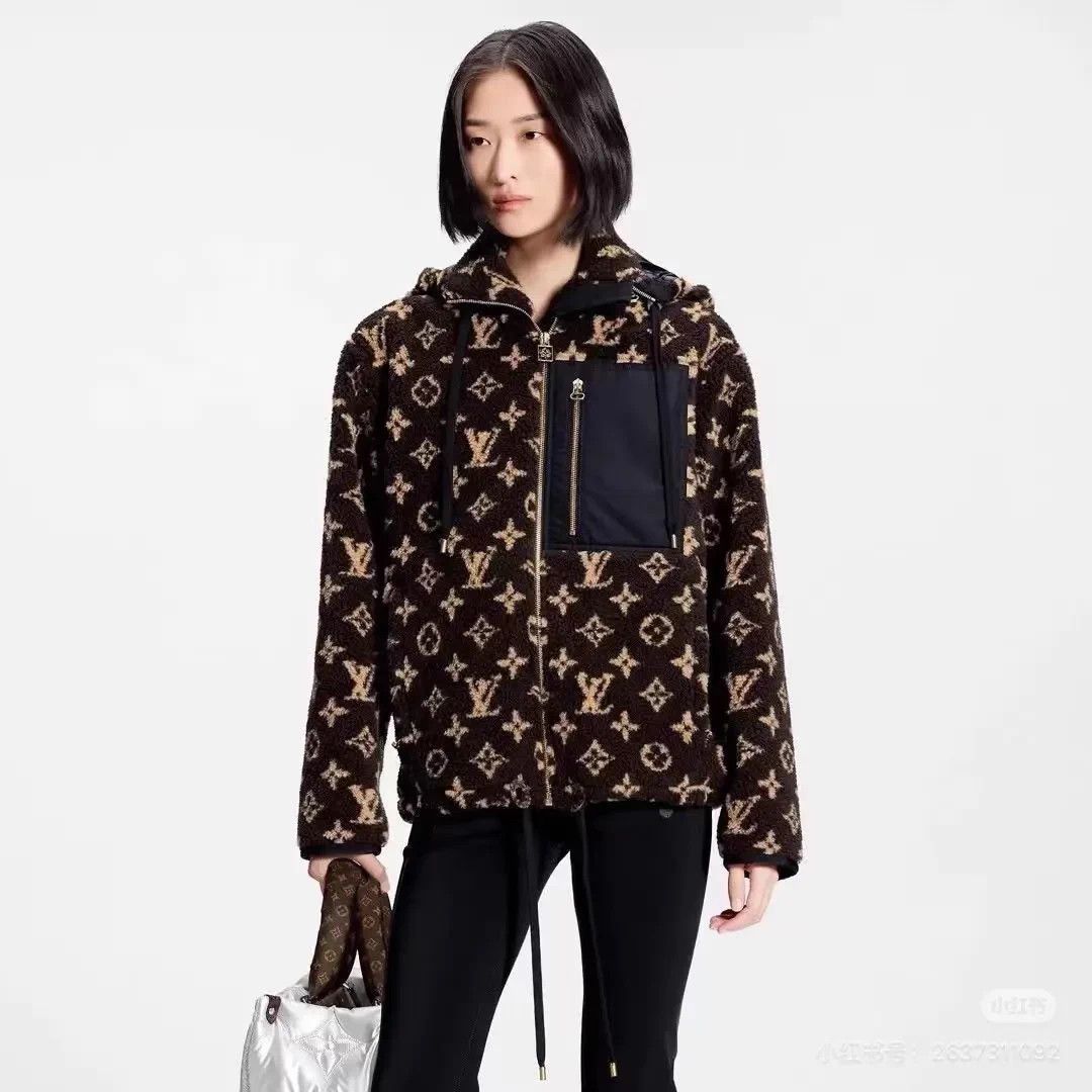 Louis Vuitton Louis Vuitton color blocked monogram teddy jacket 34 Size XS / US 0-2 / IT 36-38 - 2 Thumbnail