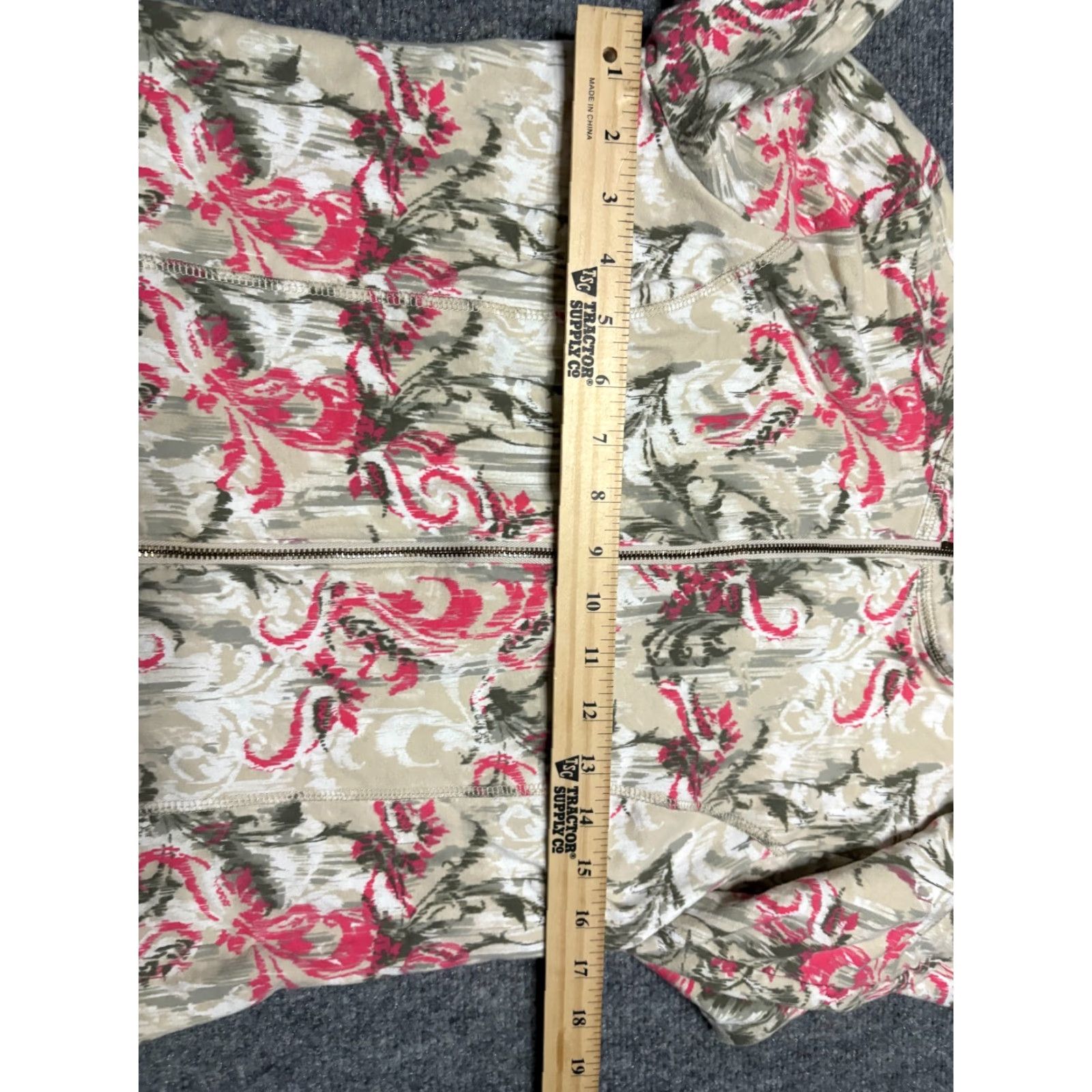 Vintage **Womens Chico's Jacket Size 1 Floral Cotton Full Zip** User: **Chico's Womens Jacket Size 1 Floral Cotton Full Zip** Size XS / US 0-2 / IT 36-38 - 3 Thumbnail
