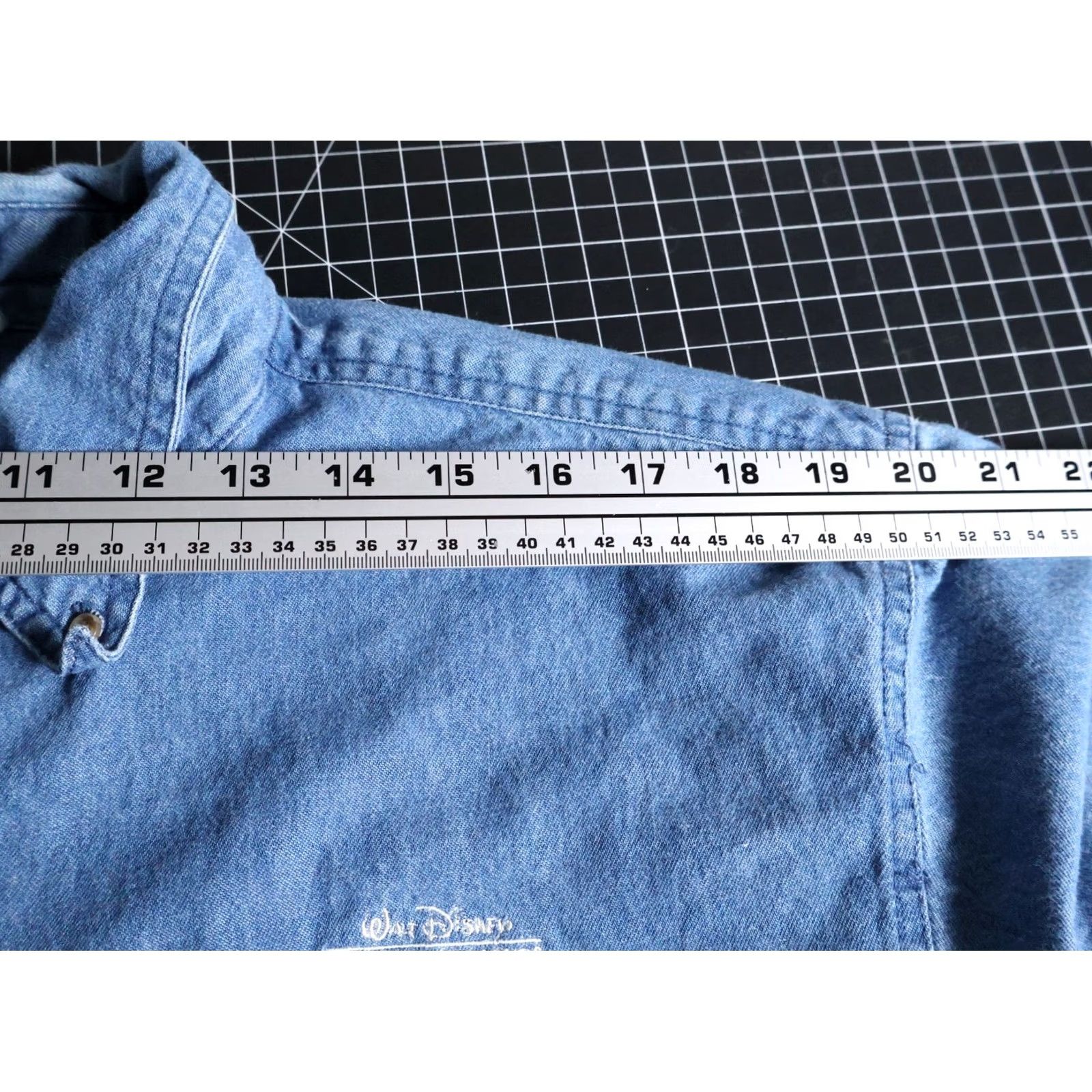 Disney VINTAGE Disney Lady & The Tramp II Denim Shirt Men’s Large Blue 2001 Promo VTG Y2K Size US L / EU 52-54 / 3 - 7 Thumbnail