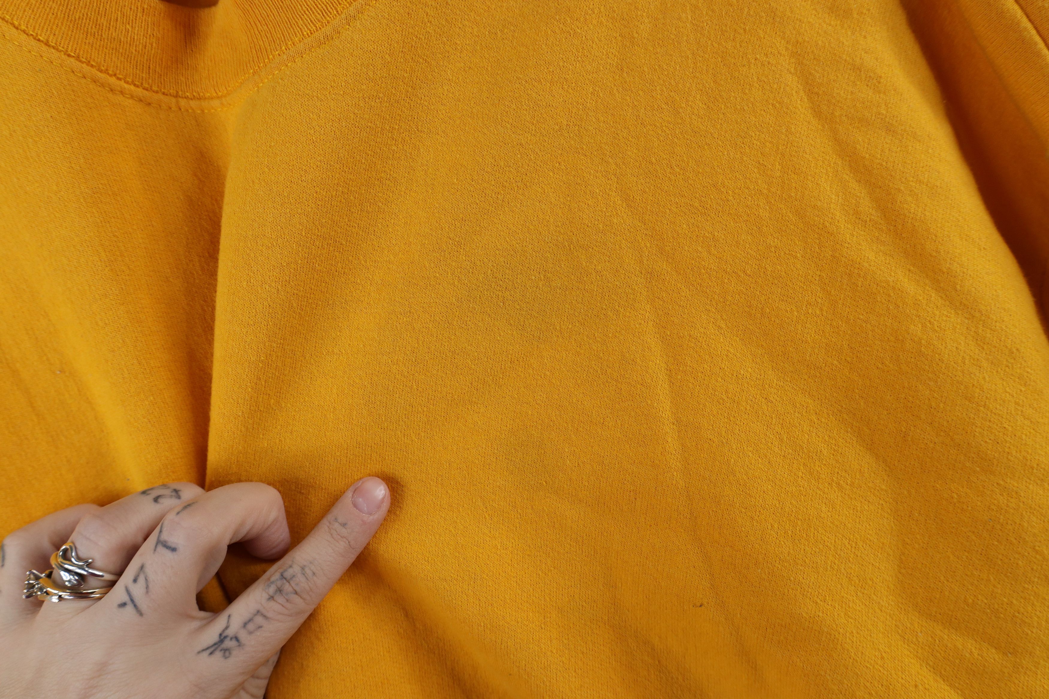 Vintage Vintage 90s Streetwear Faded Blank Crewneck Sweatshirt Size US L / EU 52-54 / 3 - 6 Thumbnail