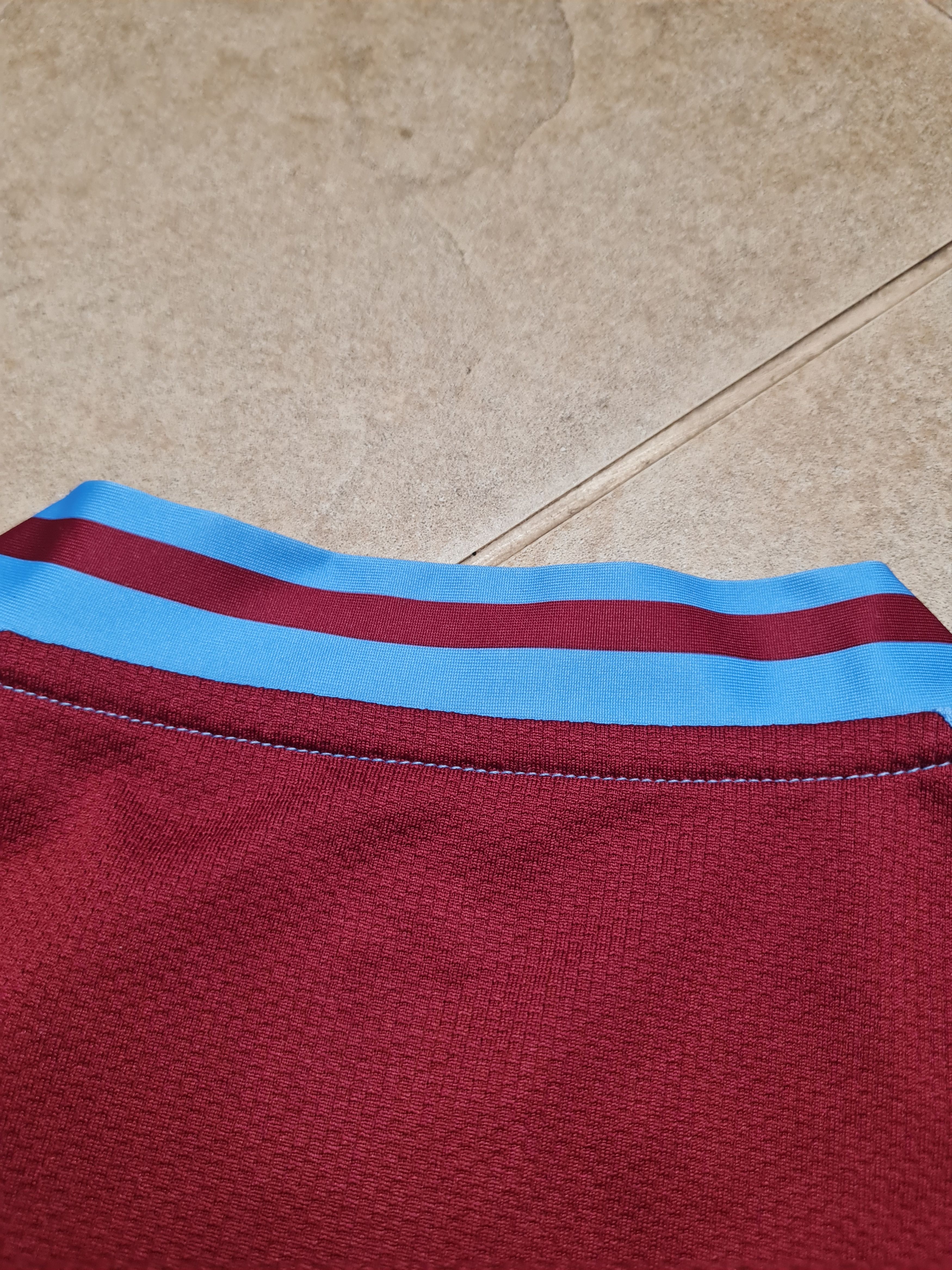 Nike Nike Aston Villa Home Soccer Shirt 2008/09 Adults Size US M / EU 48-50 / 2 - 15 Thumbnail