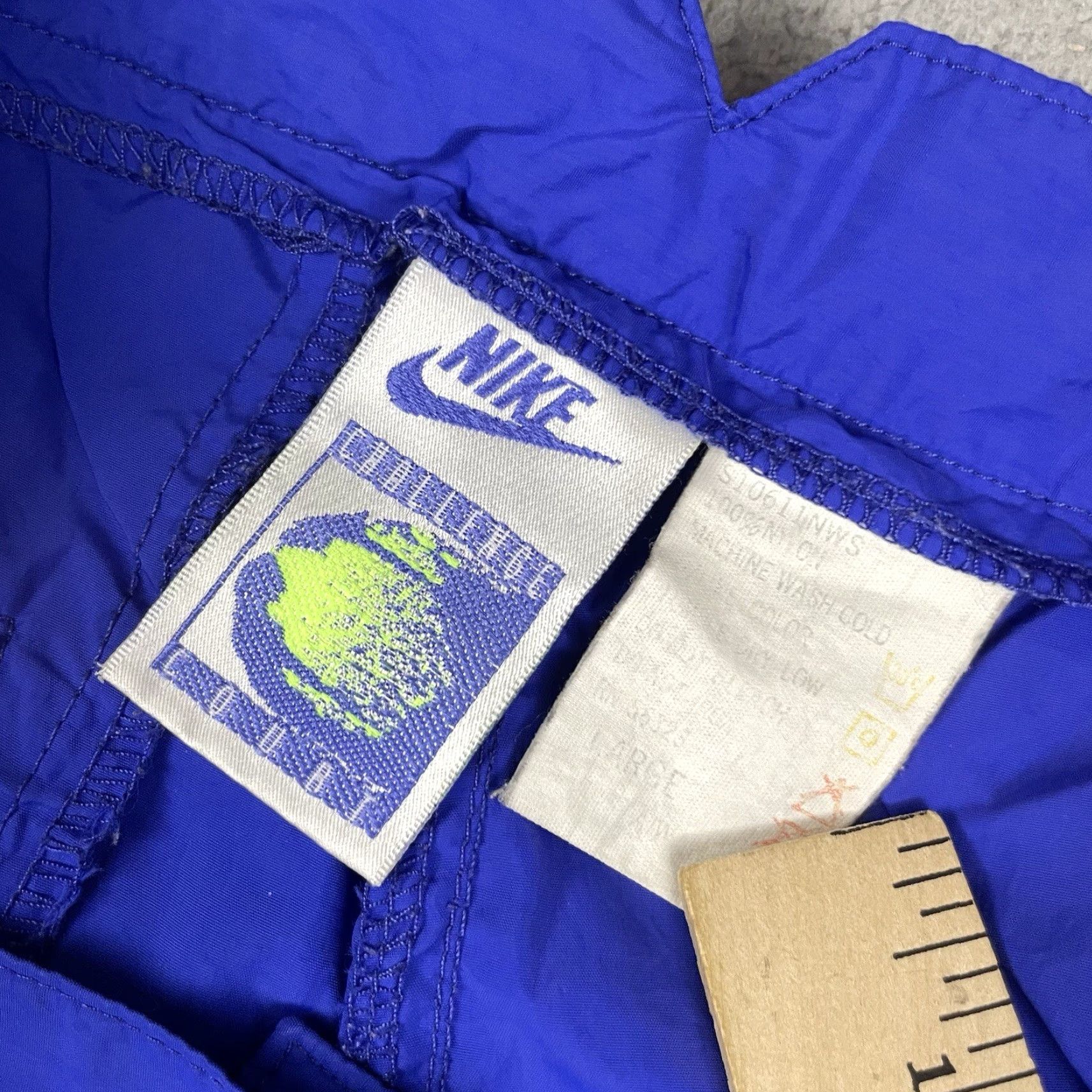 Nike VINTAGE Nike Short Nike Shorts Womens L Blue Tennis Nylon Zip Short Challenge Court Logo Retro Size 36" / US 14 / IT 50 - 4 Thumbnail